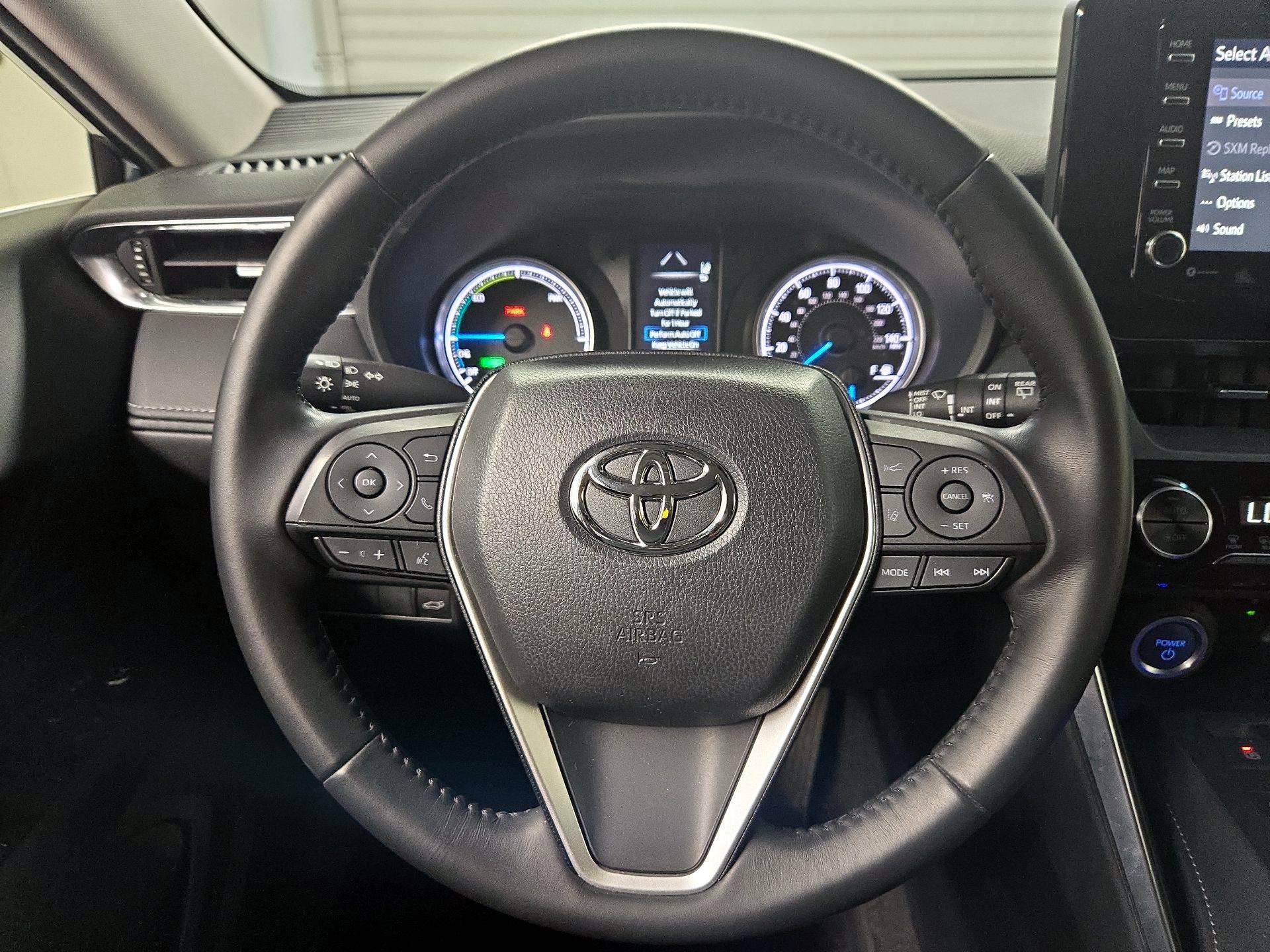 Thumbnail: 2022 Toyota Venza - 10