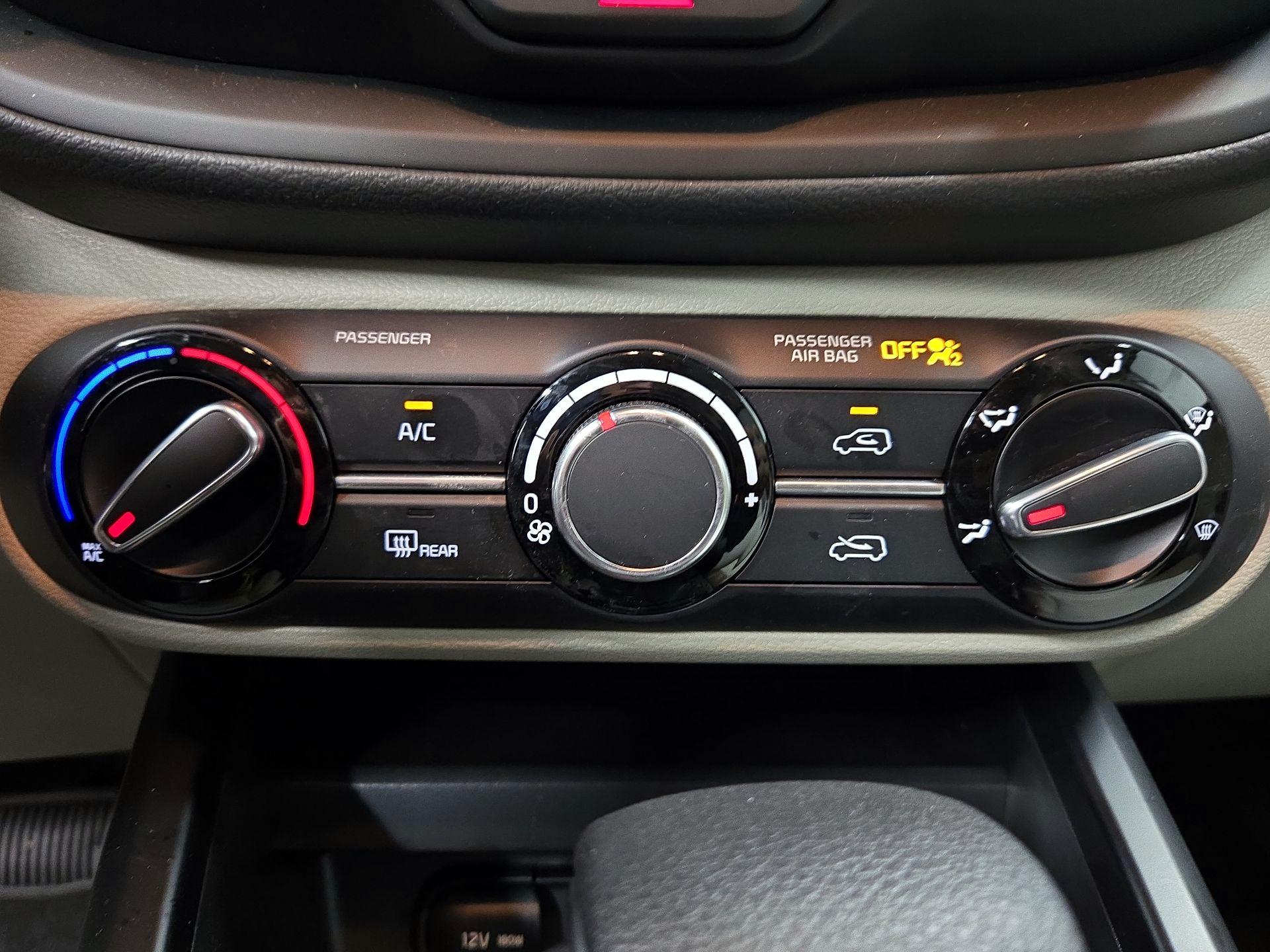 Thumbnail: 2024 Kia Soul - 16