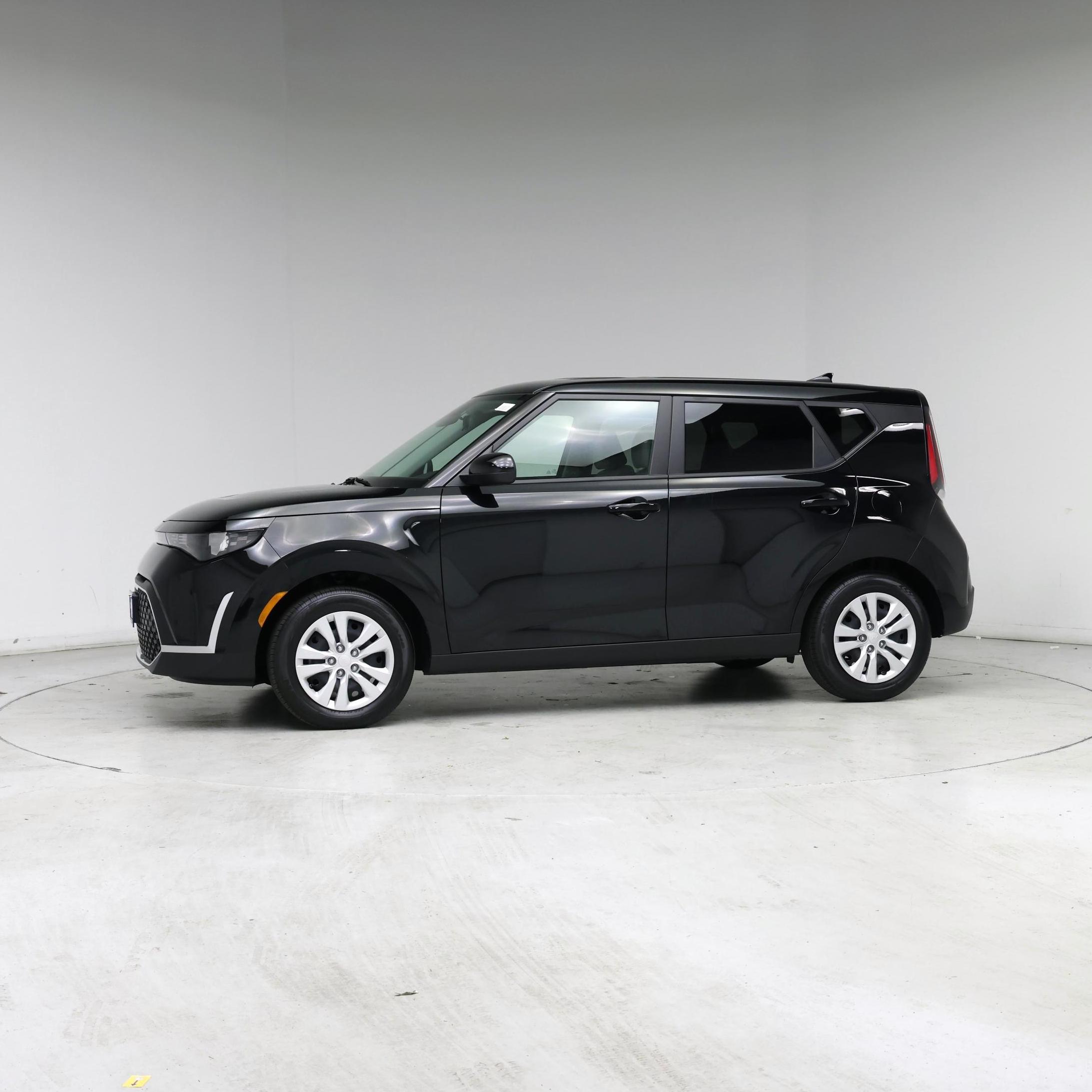 Thumbnail: 2024 Kia Soul - 3
