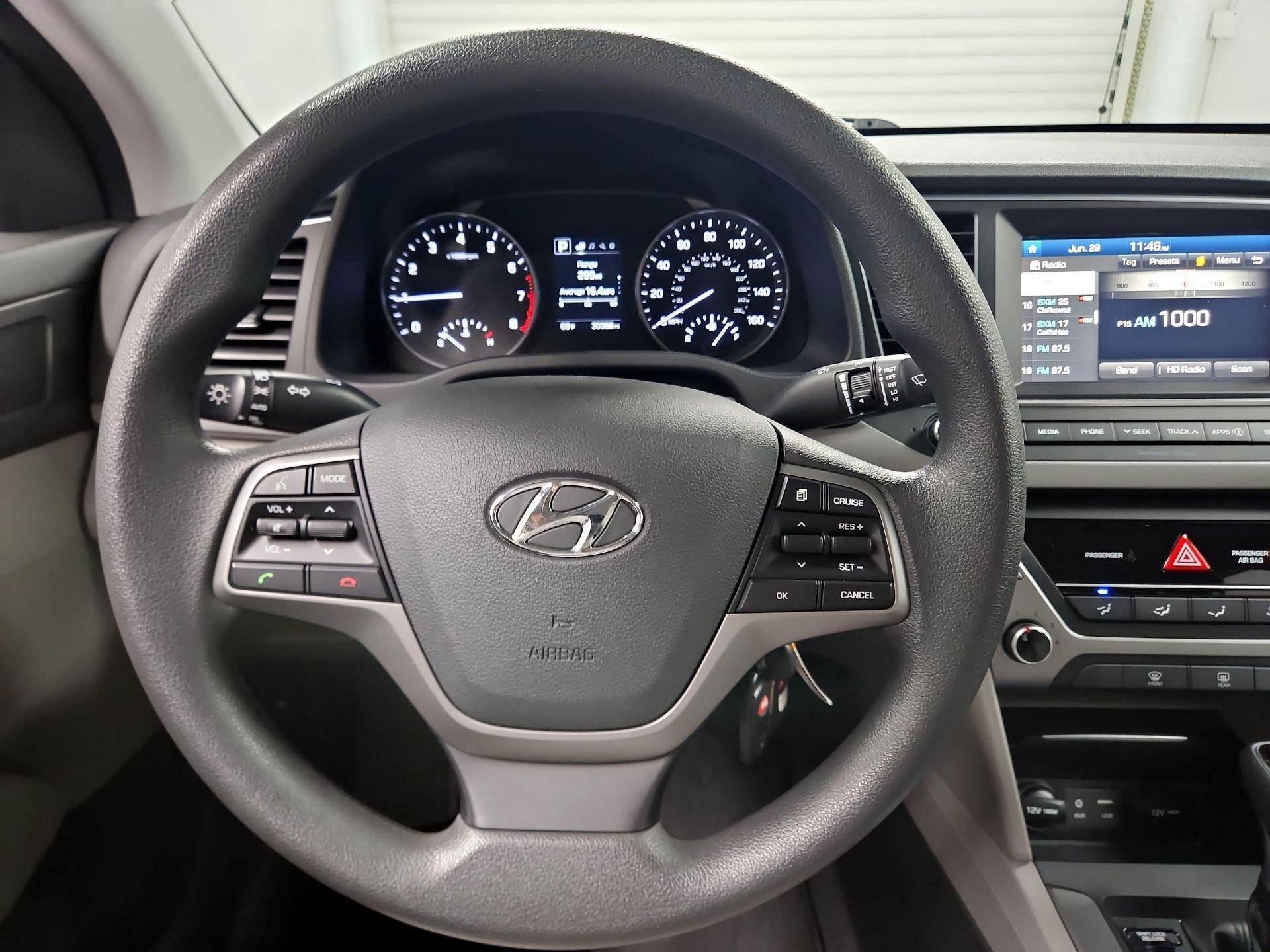 Thumbnail: 2018 Hyundai Elantra - 10