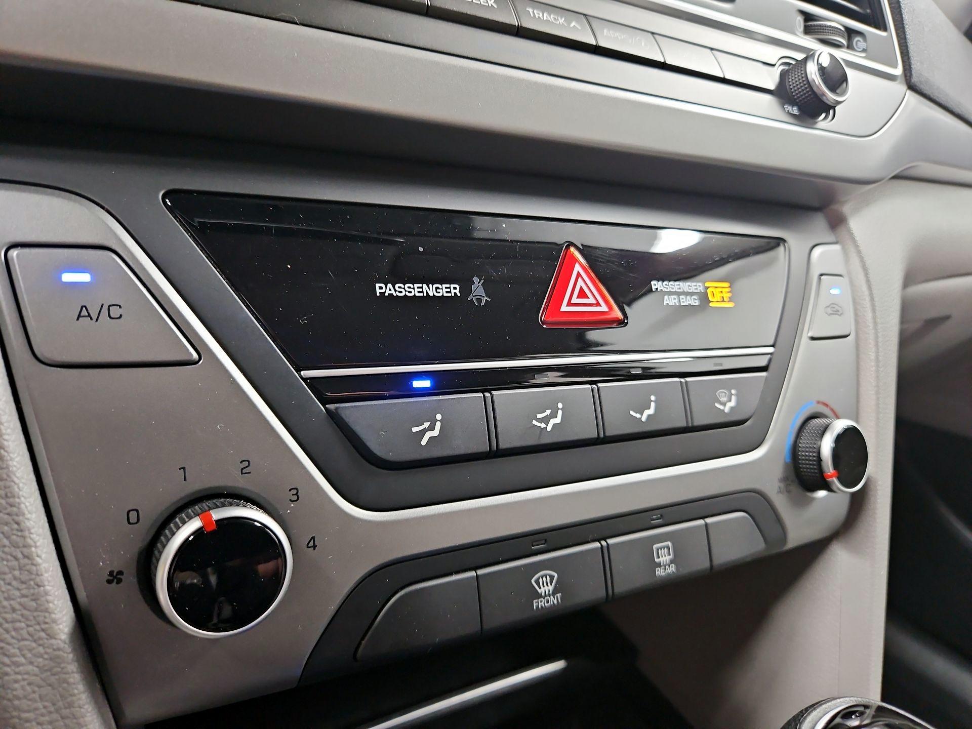 Thumbnail: 2018 Hyundai Elantra - 16