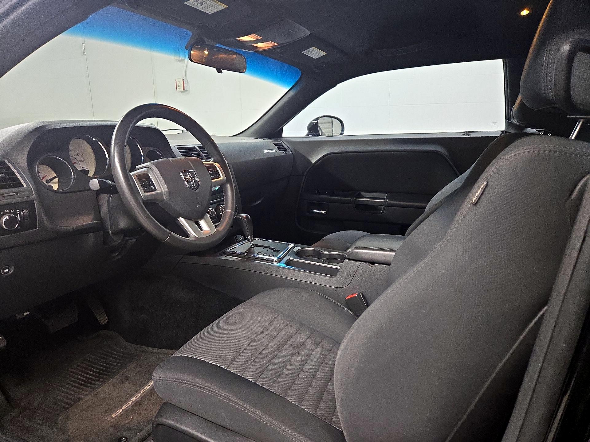 Thumbnail: 2014 Dodge Challenger - 11