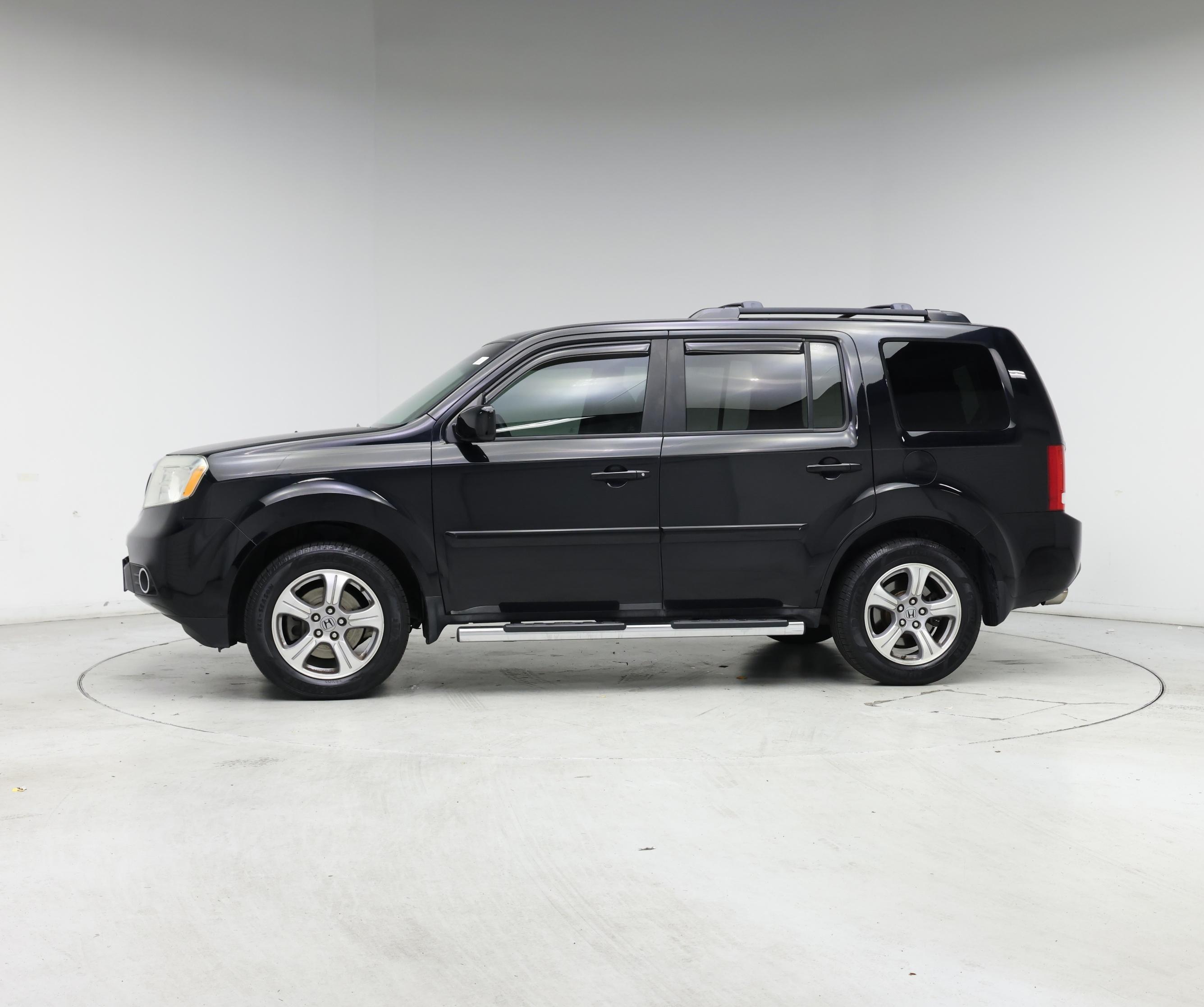 Thumbnail: 2013 Honda Pilot - 3