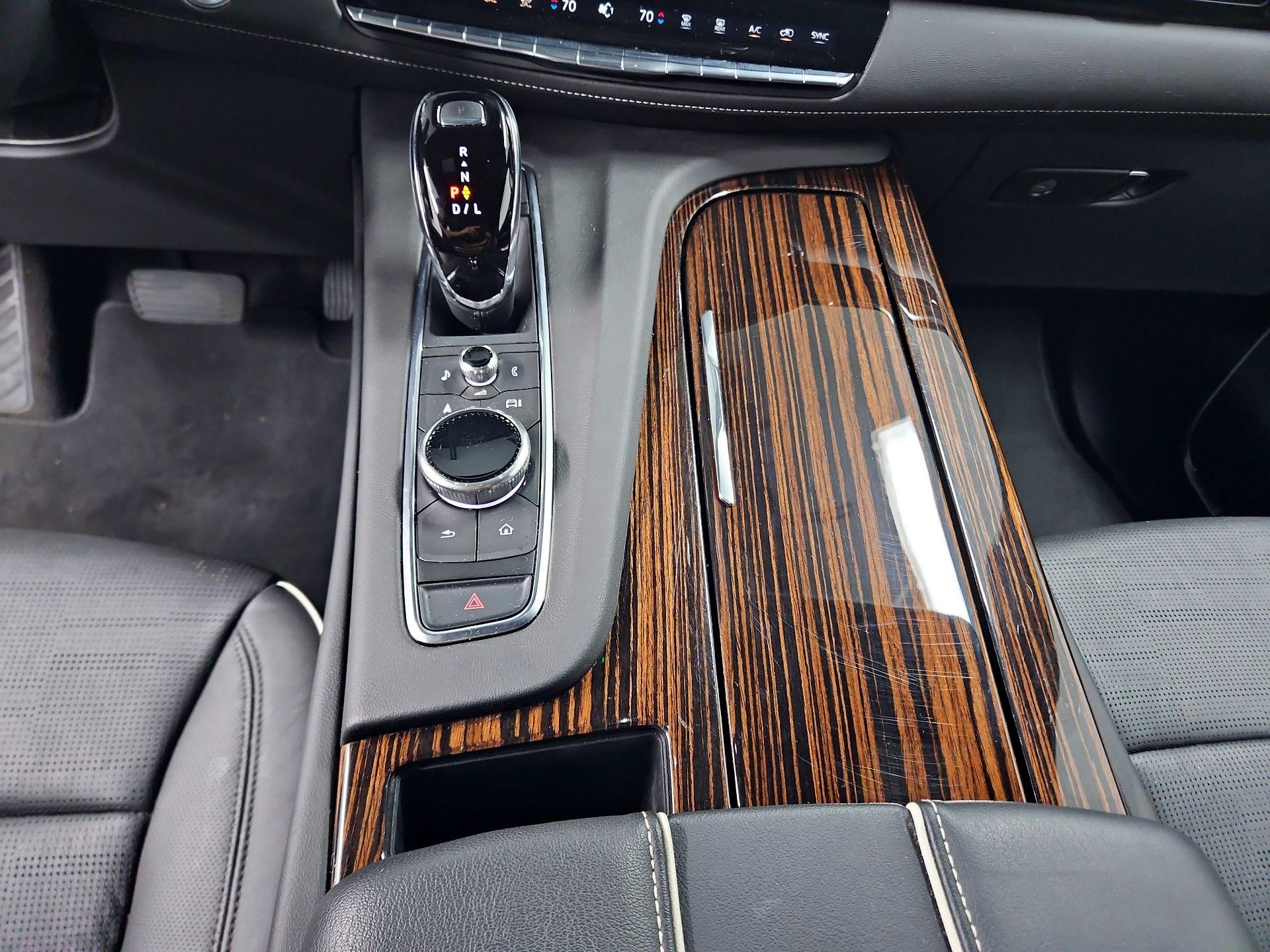 Thumbnail: 2023 Cadillac Escalade - 18
