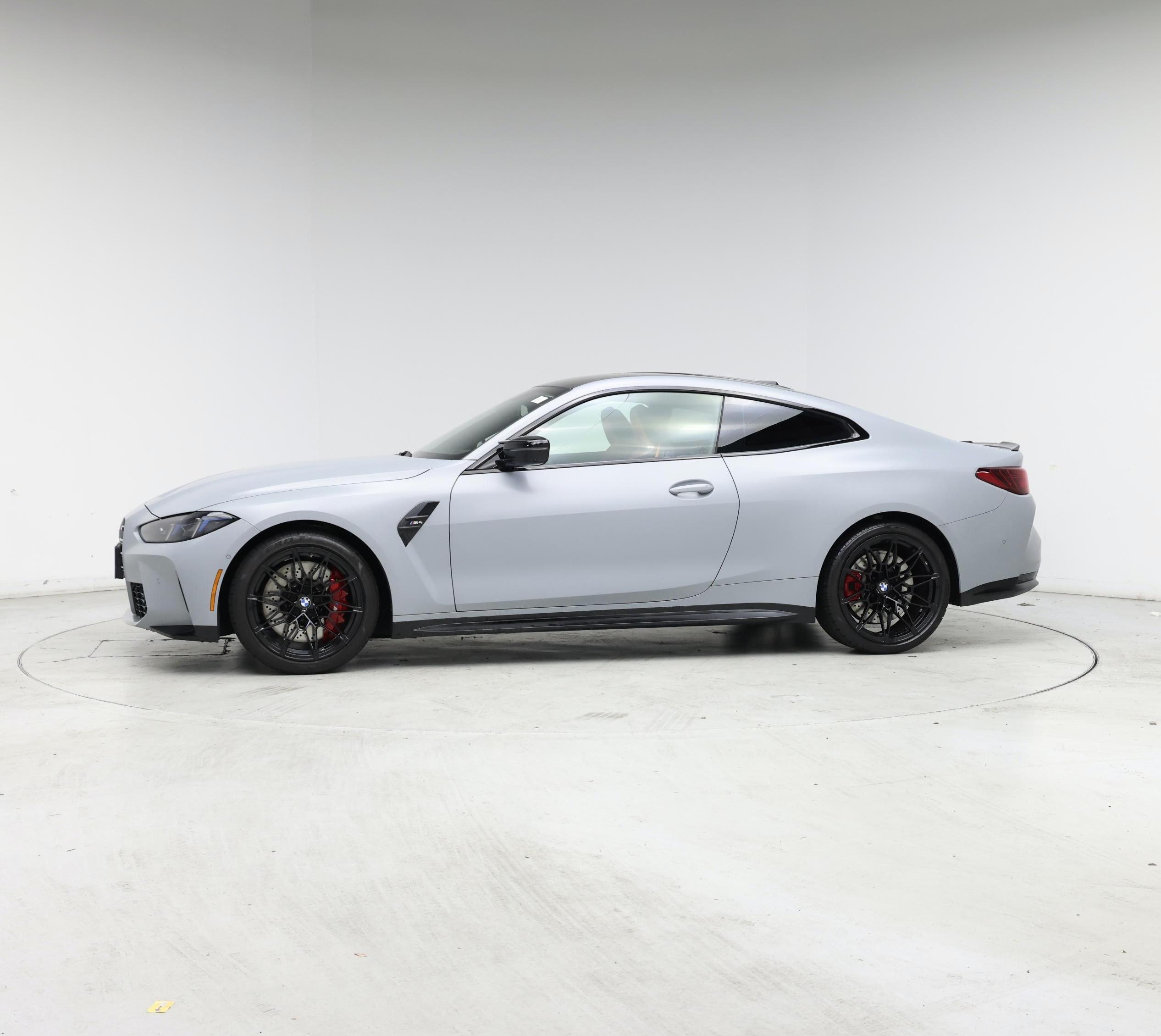Thumbnail: 2025 BMW M4 - 3