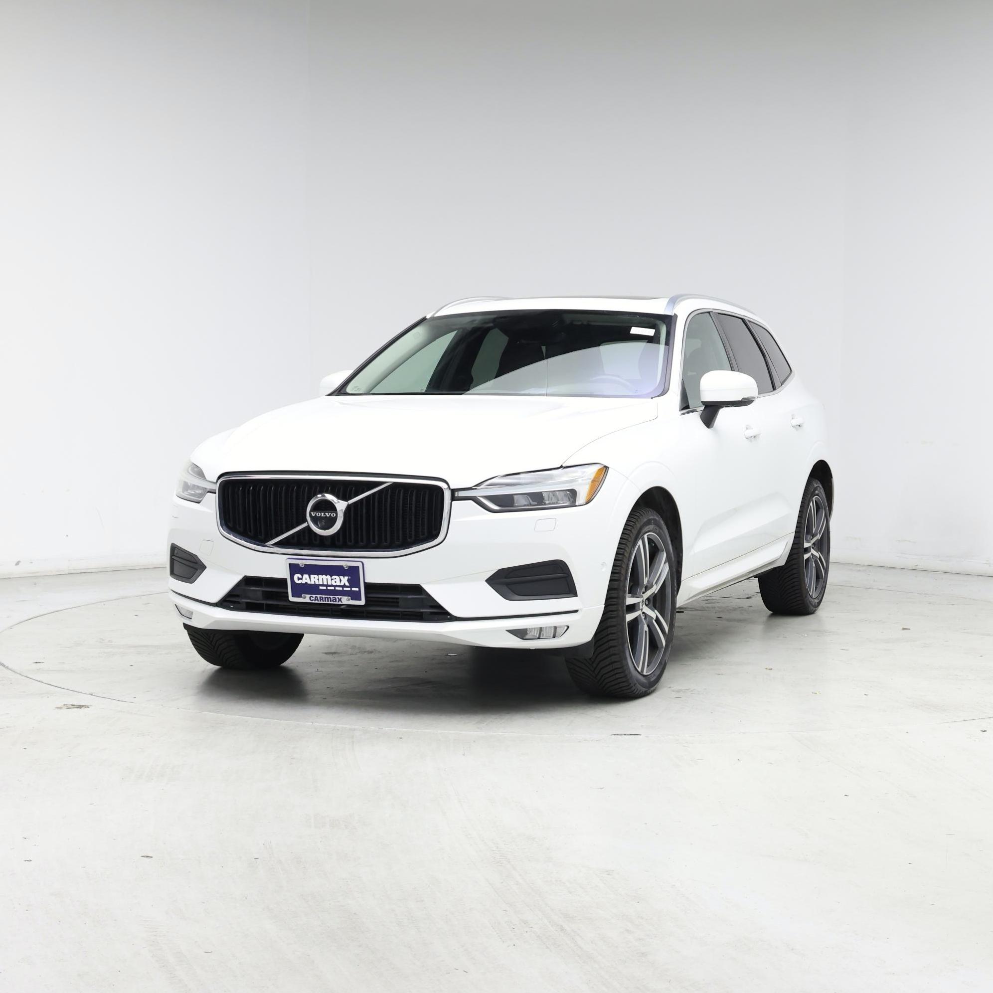 Thumbnail: 2018 Volvo XC60 - 4