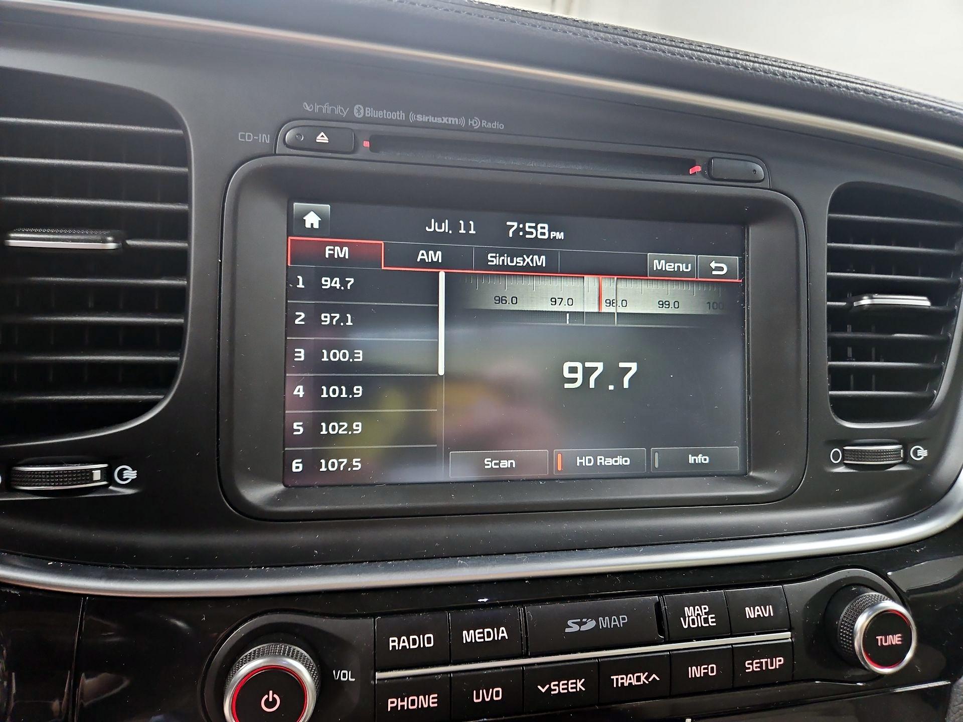 Thumbnail: 2015 Kia Optima - 16