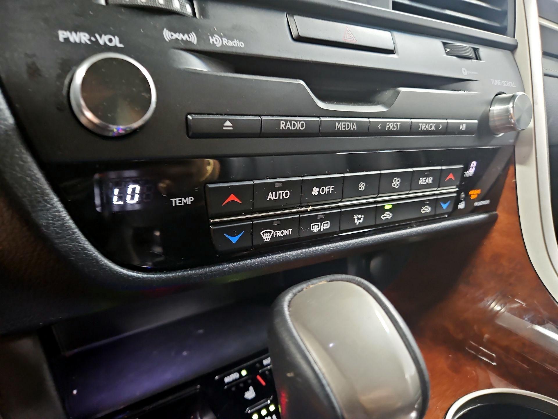 Thumbnail: 2019 Lexus RX - 16