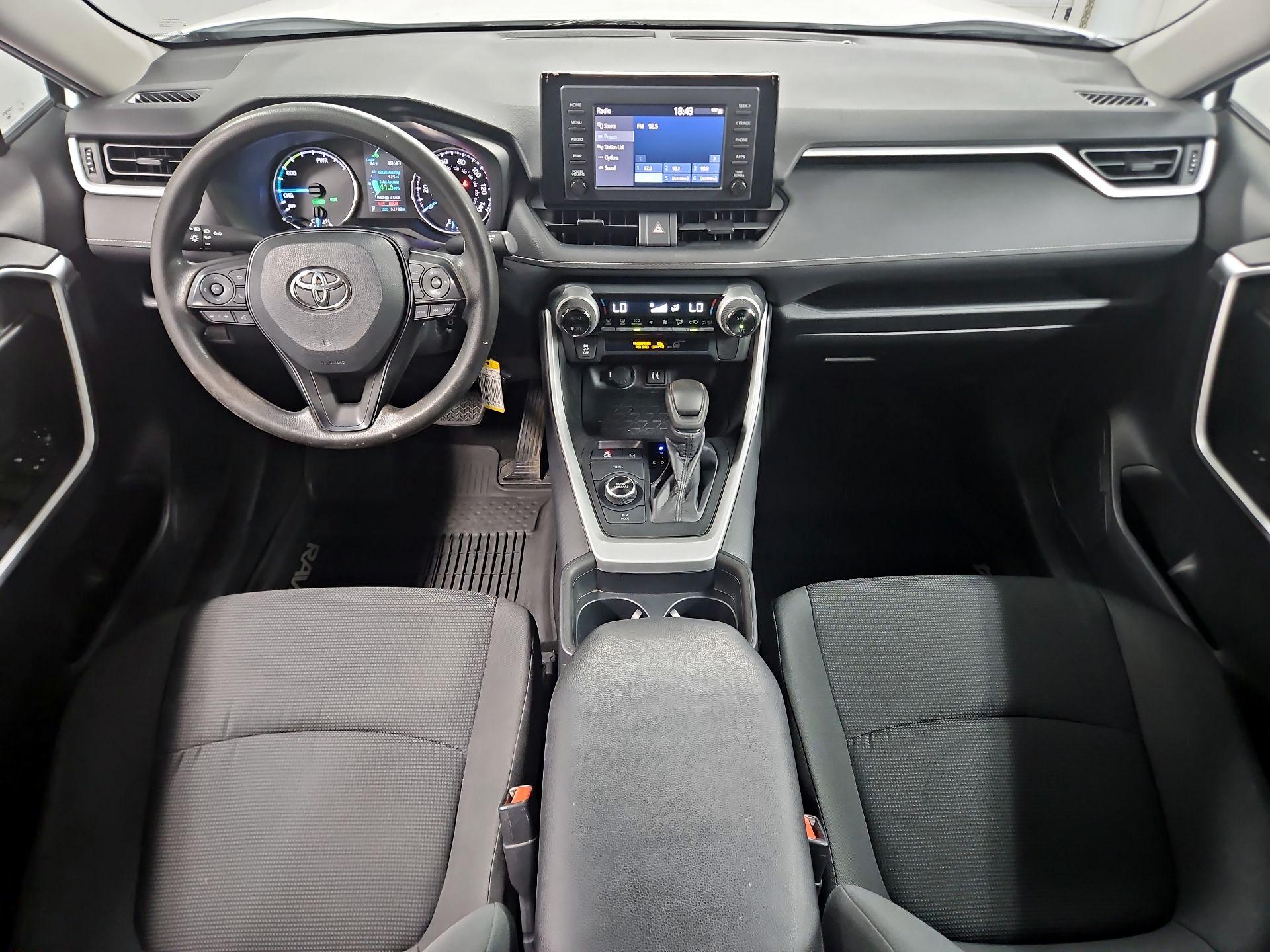 Thumbnail: 2019 Toyota RAV4 - 9