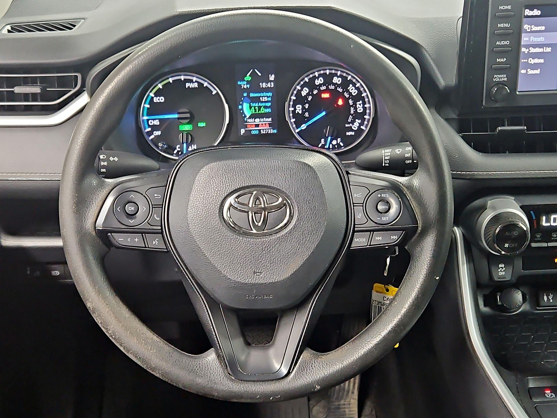 Thumbnail: 2019 Toyota RAV4 - 10