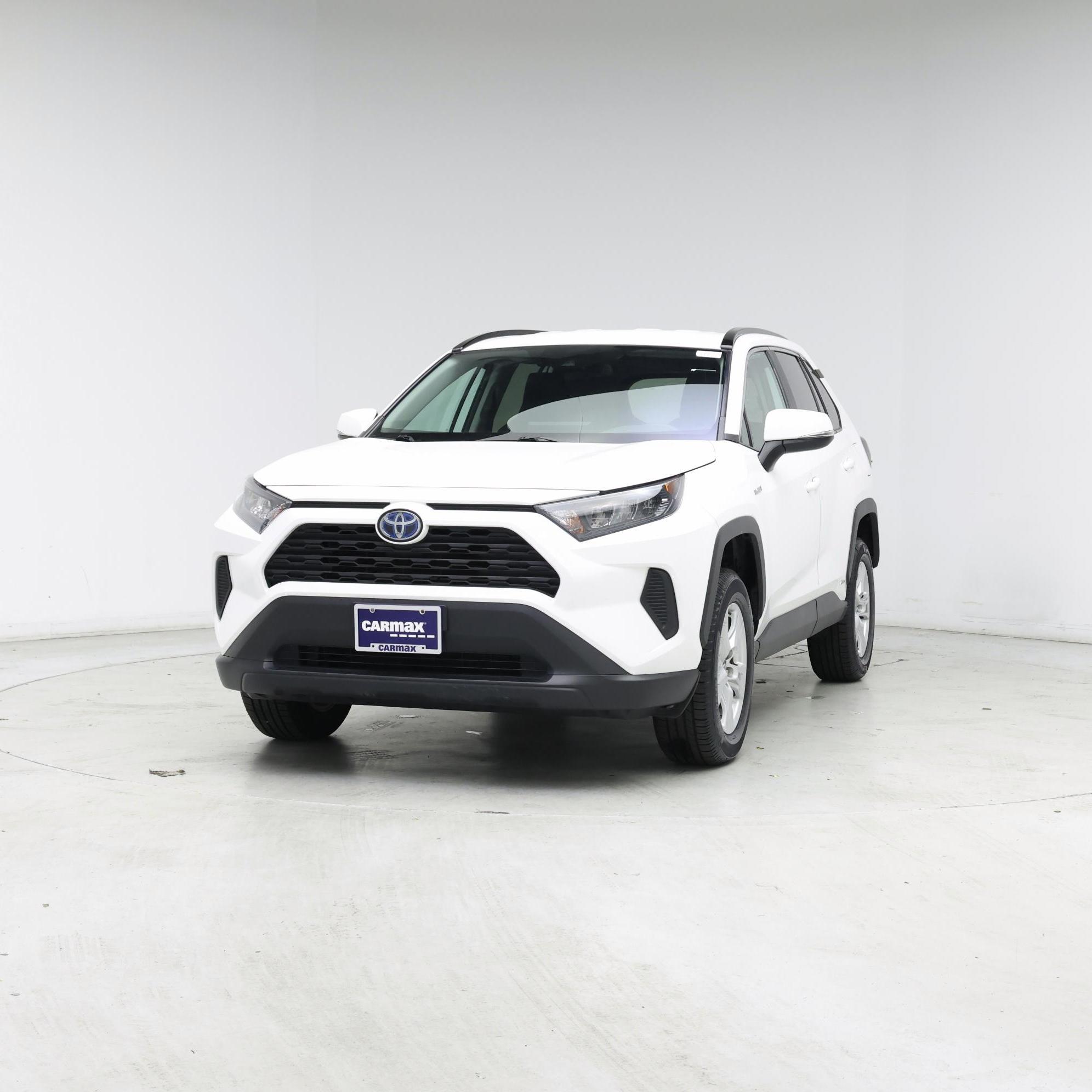 Thumbnail: 2019 Toyota RAV4 - 4
