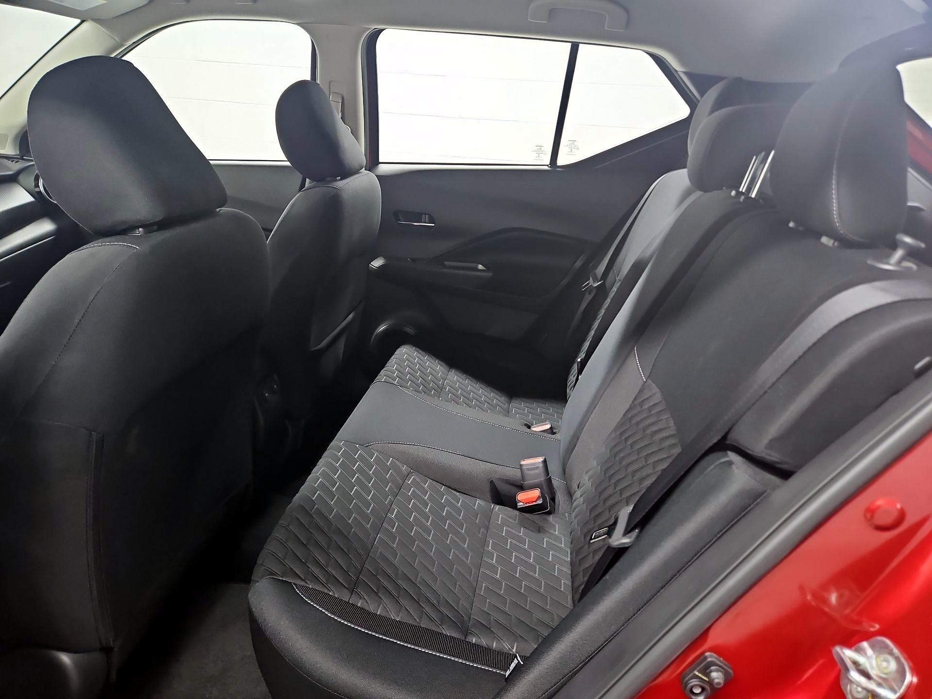 Thumbnail: 2023 Nissan Kicks - 18
