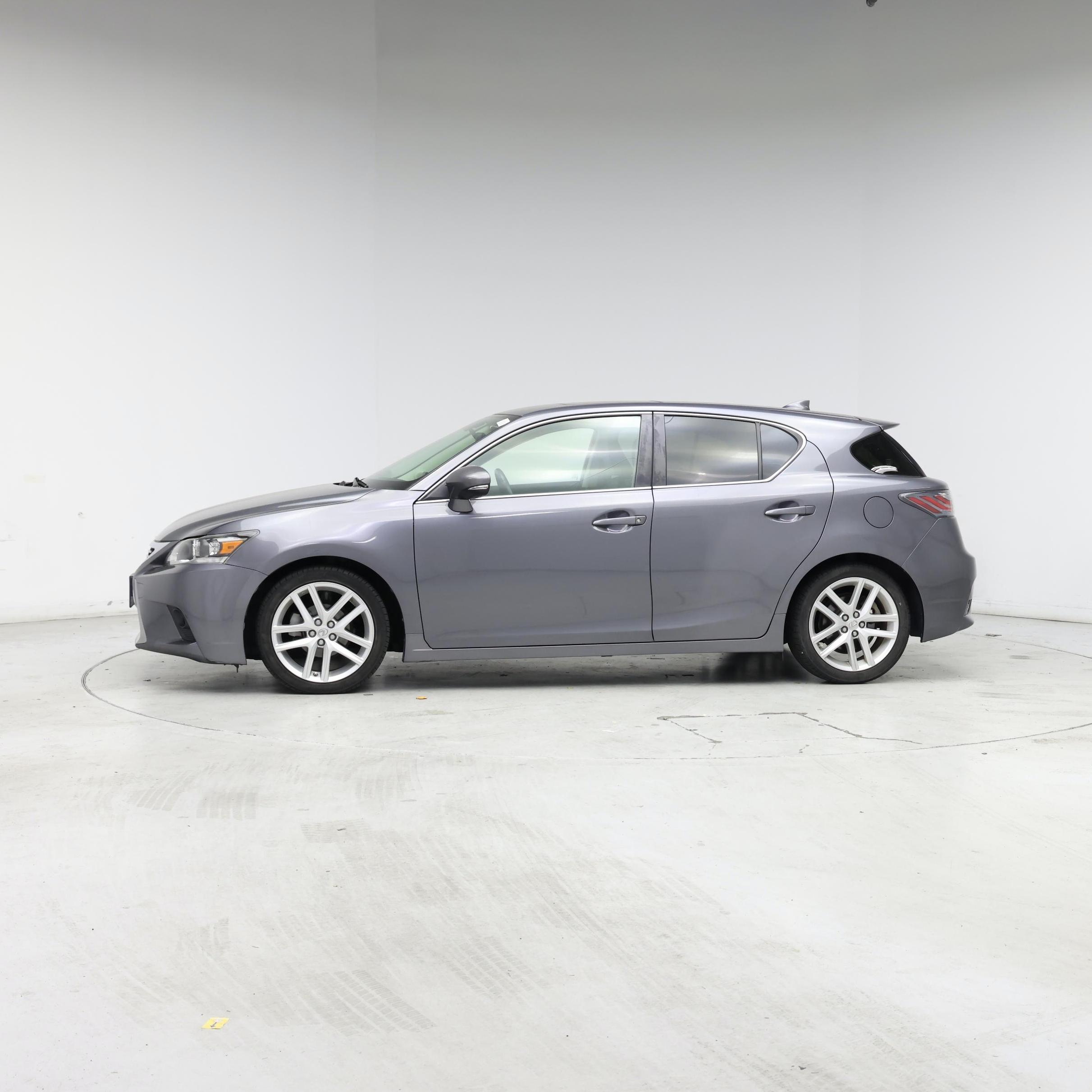Thumbnail: 2014 Lexus CT - 3