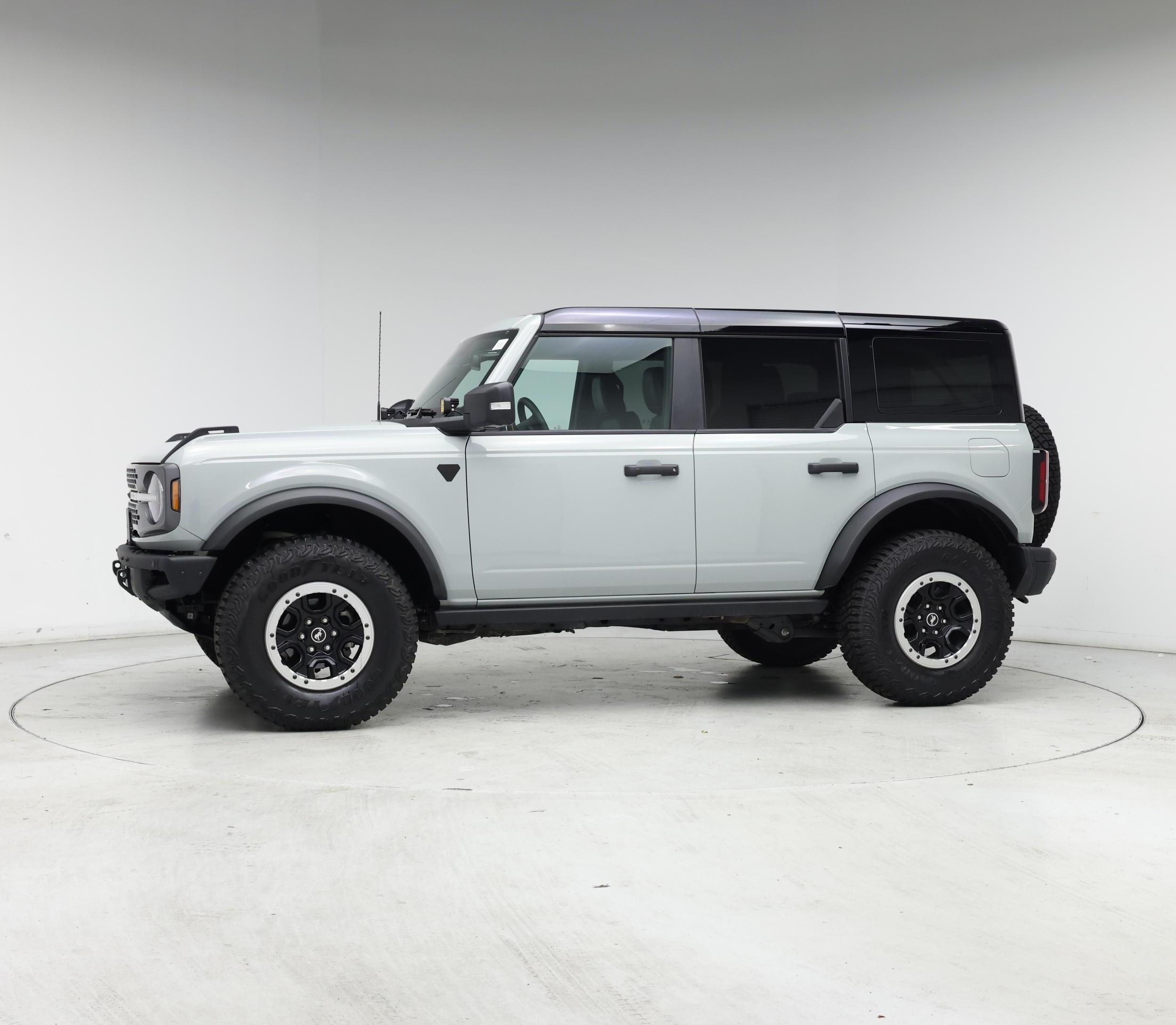 Thumbnail: 2024 Ford Bronco - 3