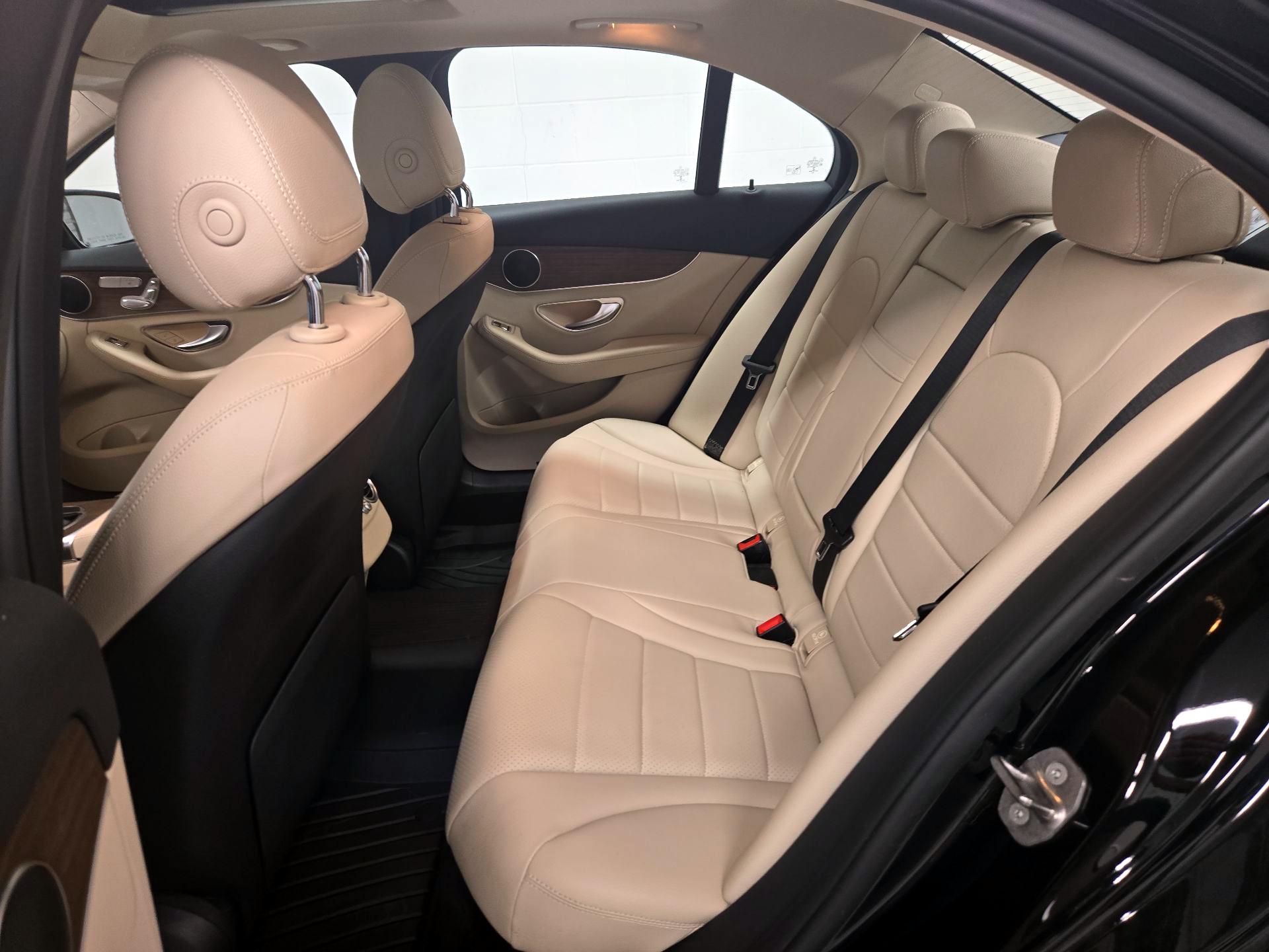 Thumbnail: 2019 Mercedes-Benz C-Class - 20