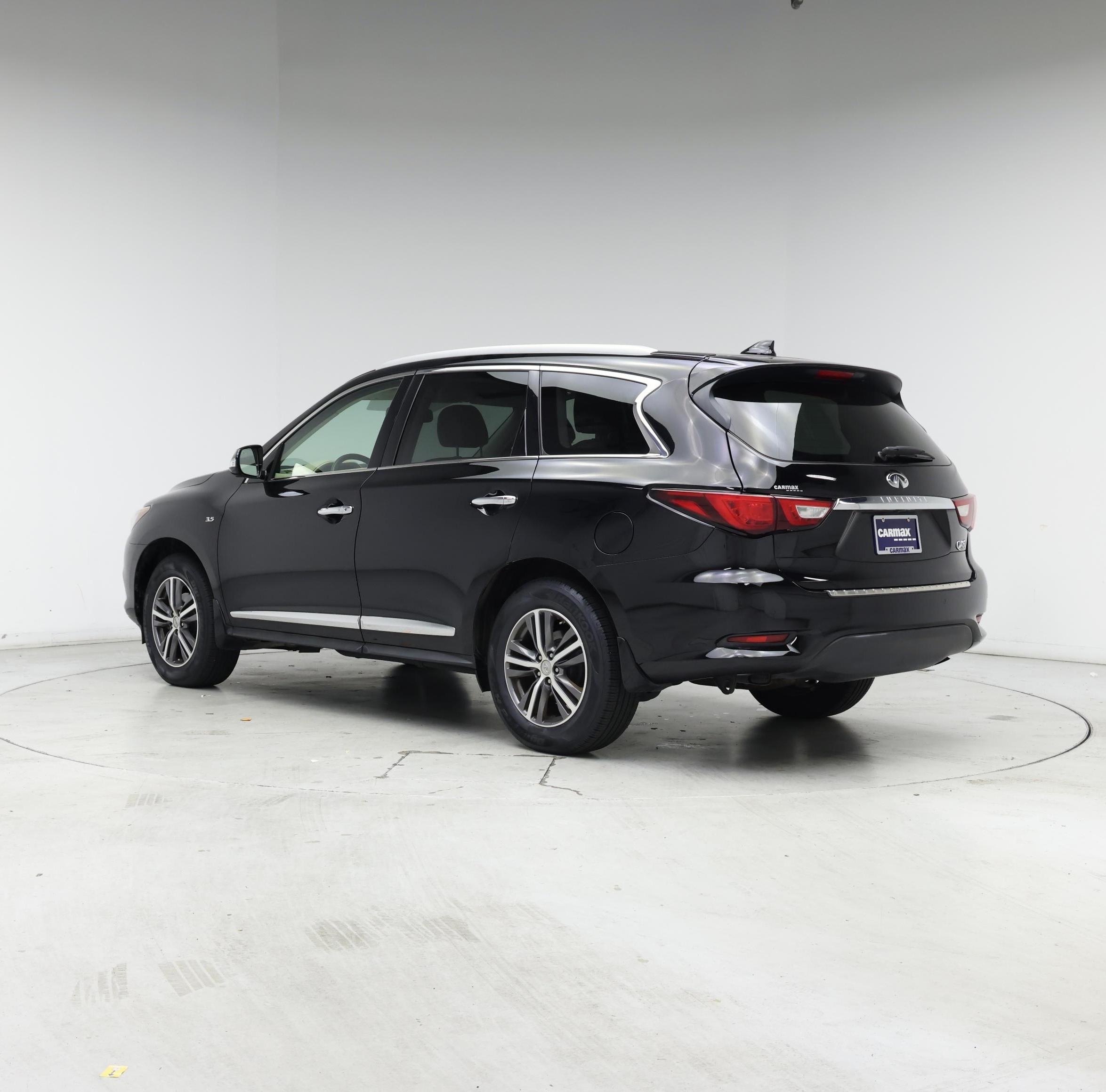 Thumbnail: 2017 INFINITI QX60 - 2