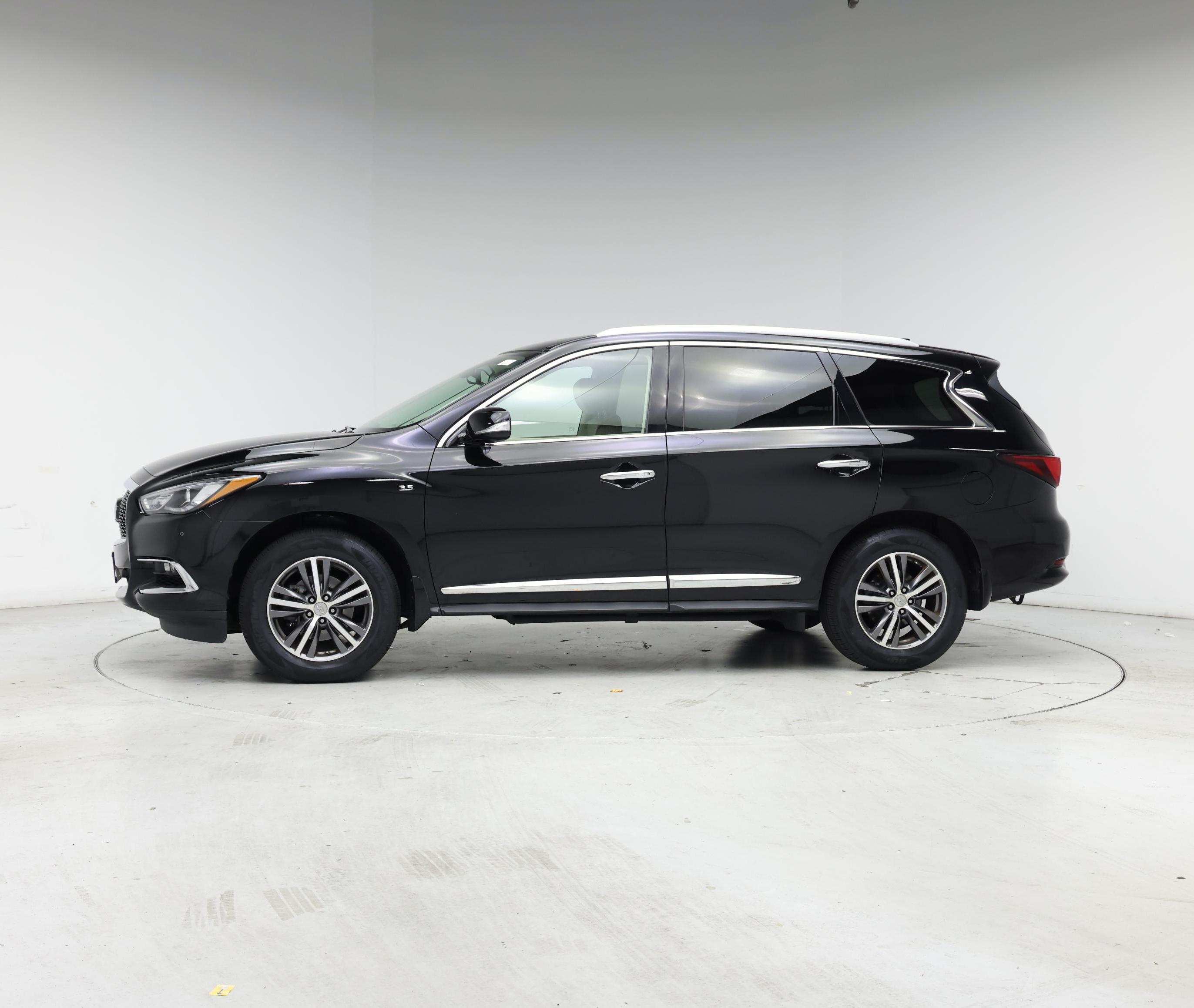 Thumbnail: 2017 INFINITI QX60 - 3