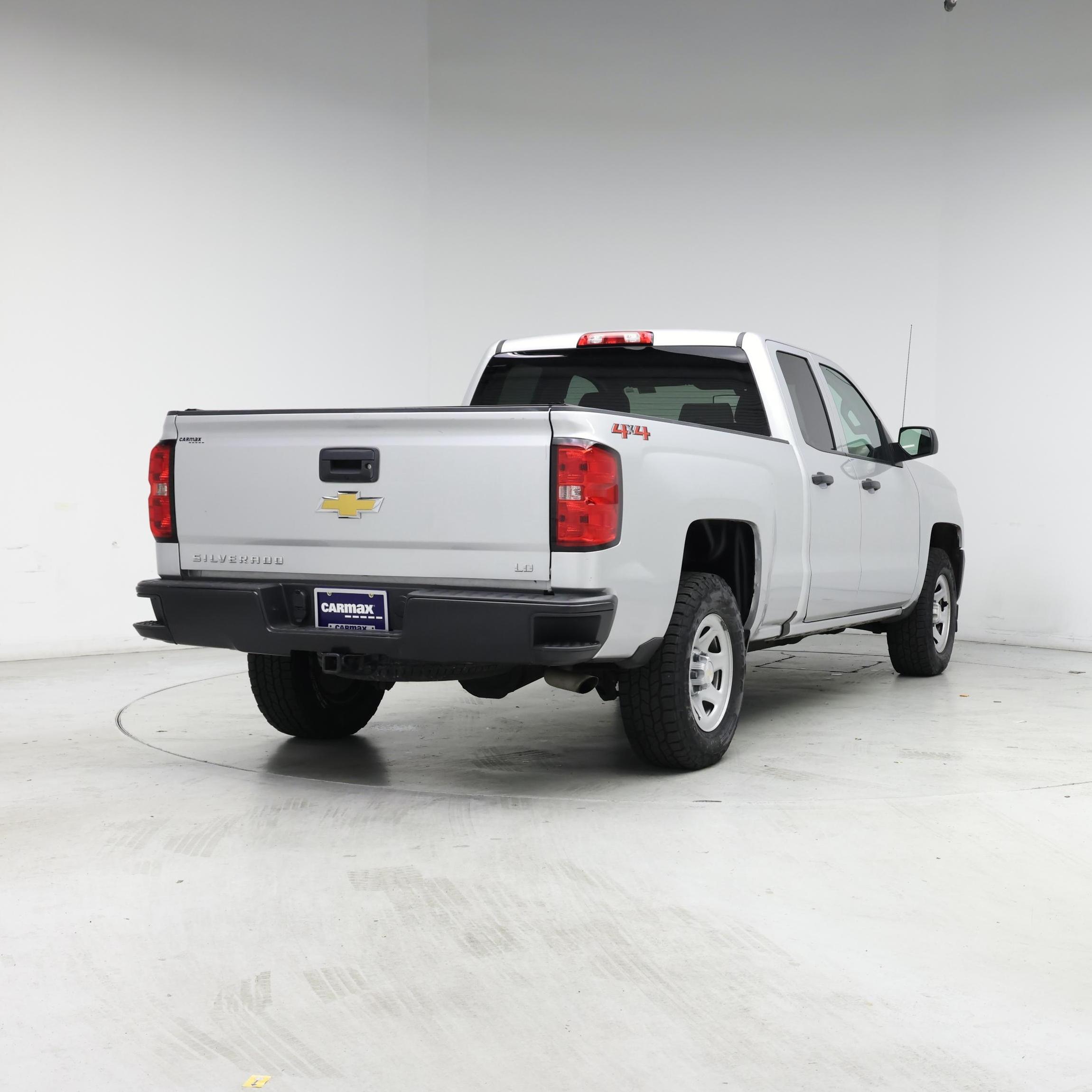 Thumbnail: 2019 Chevrolet Silverado 1500 - 8