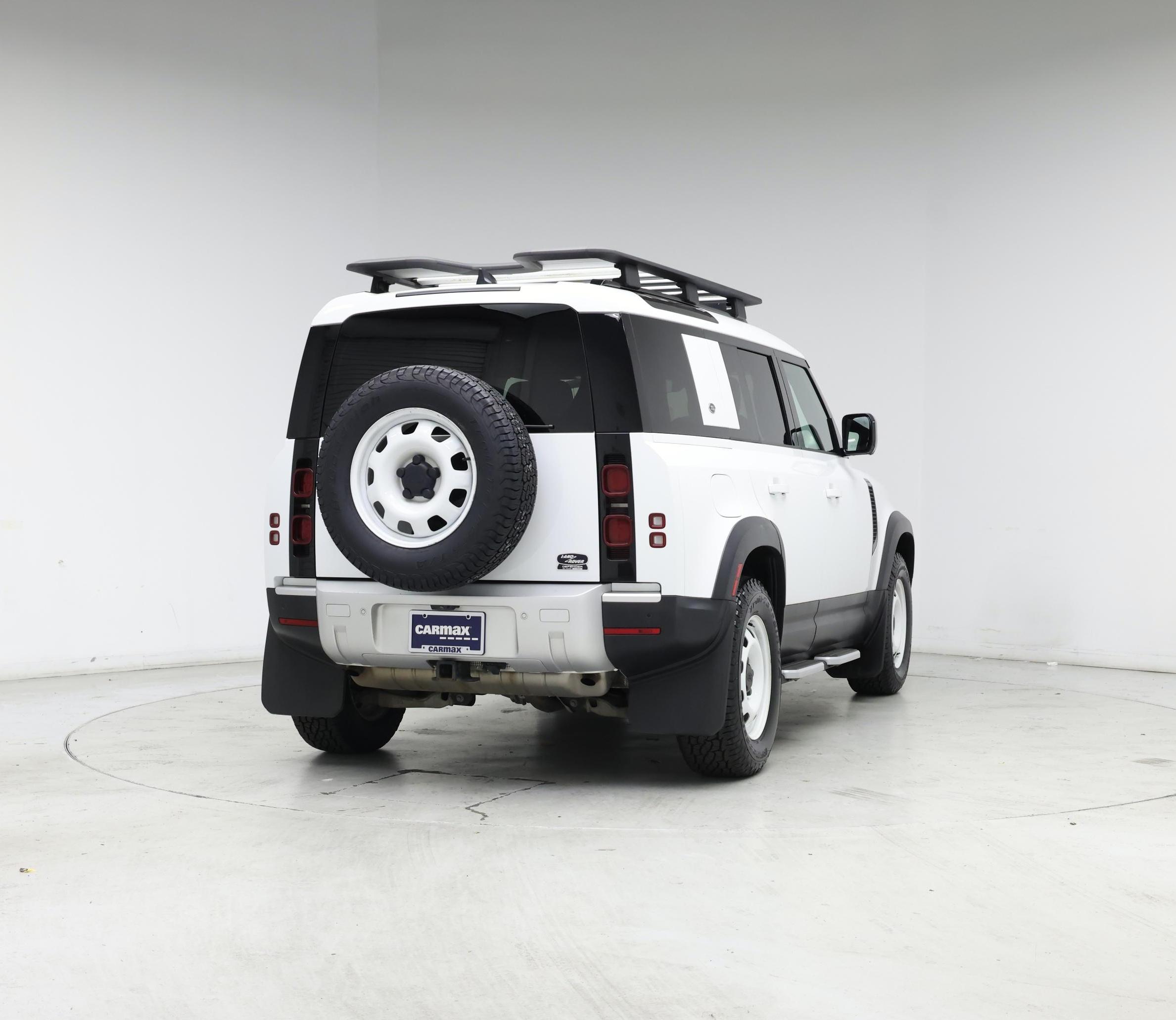 Thumbnail: 2023 Land Rover Defender - 8