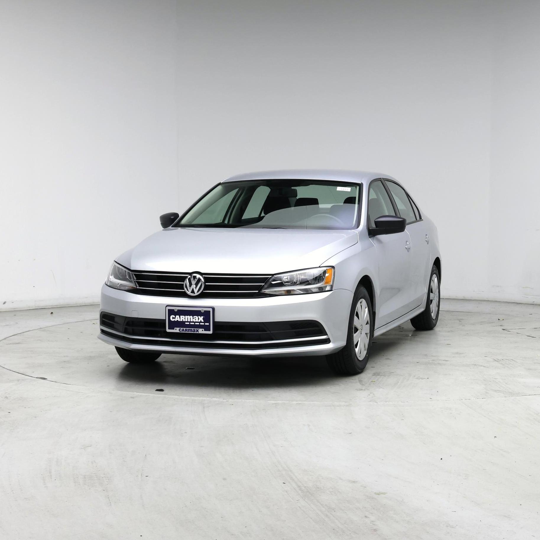 Thumbnail: 2015 Volkswagen Jetta - 4