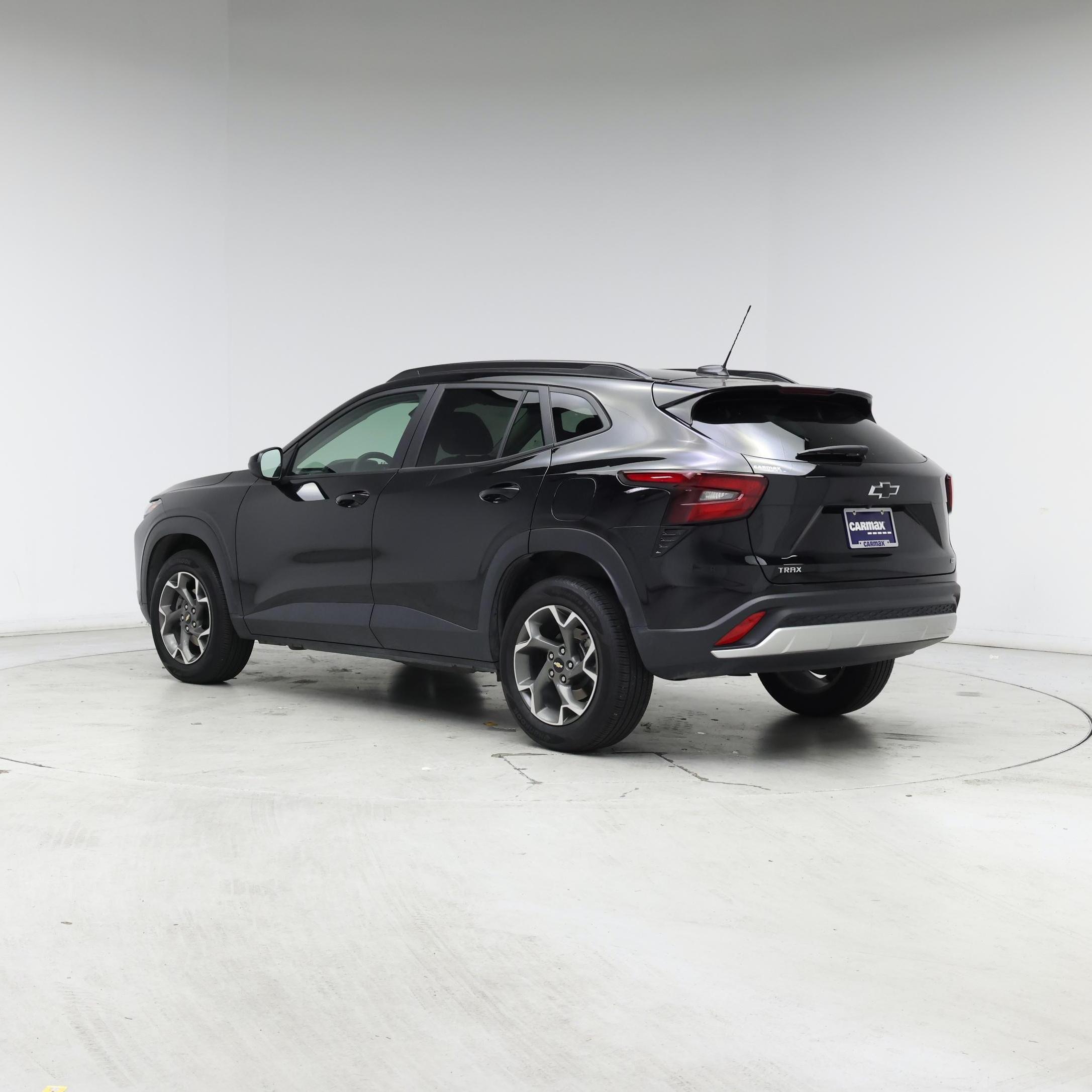 Thumbnail: 2024 Chevrolet Trax - 2