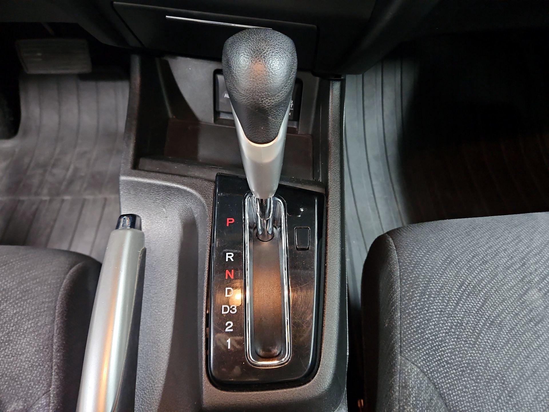 Thumbnail: 2013 Honda Civic - 17