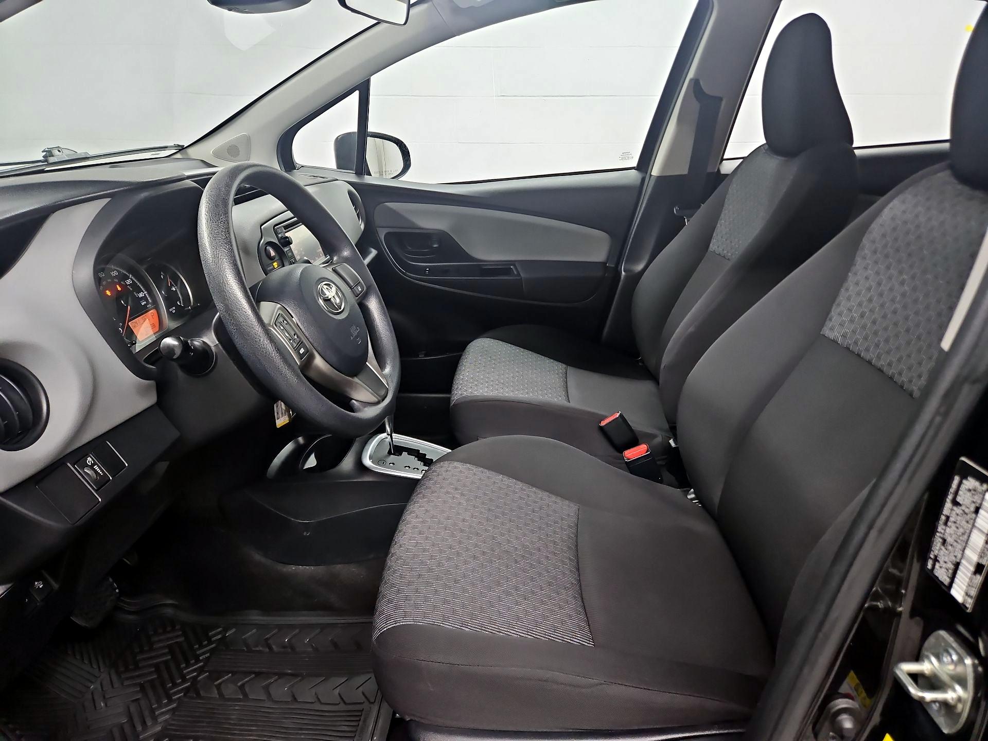 Thumbnail: 2017 Toyota Yaris - 11