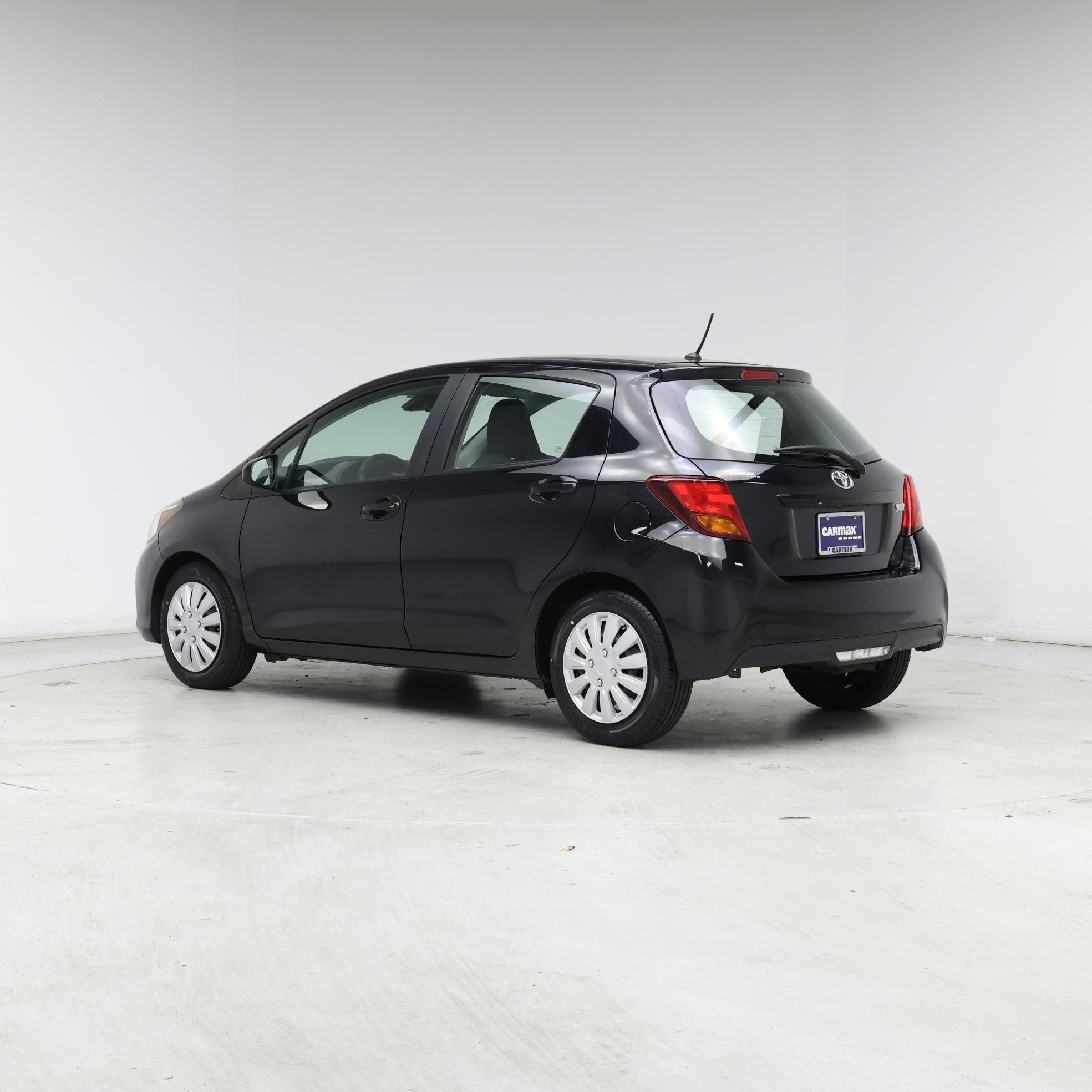 Thumbnail: 2017 Toyota Yaris - 2