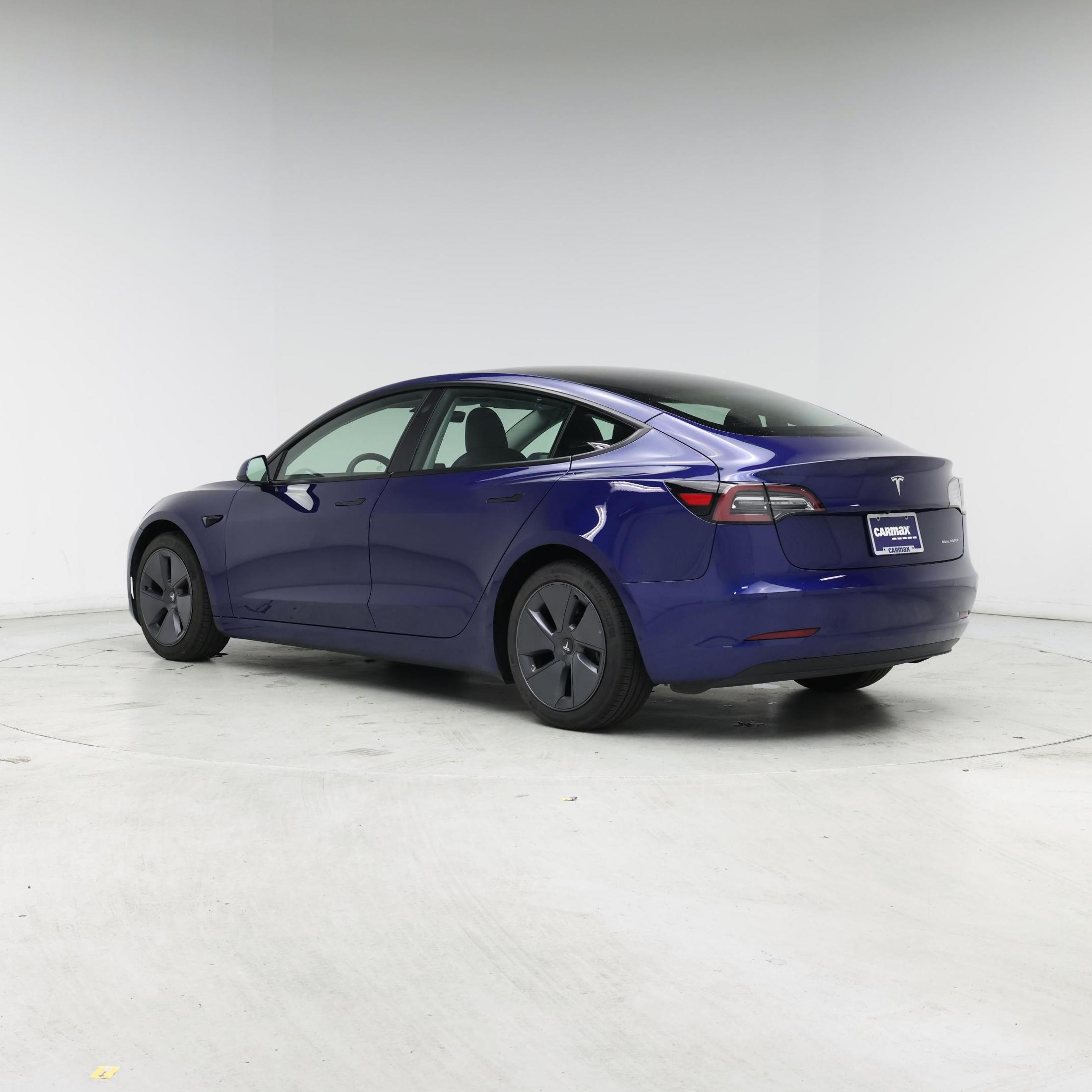 Thumbnail: 2022 Tesla Model 3 - 2
