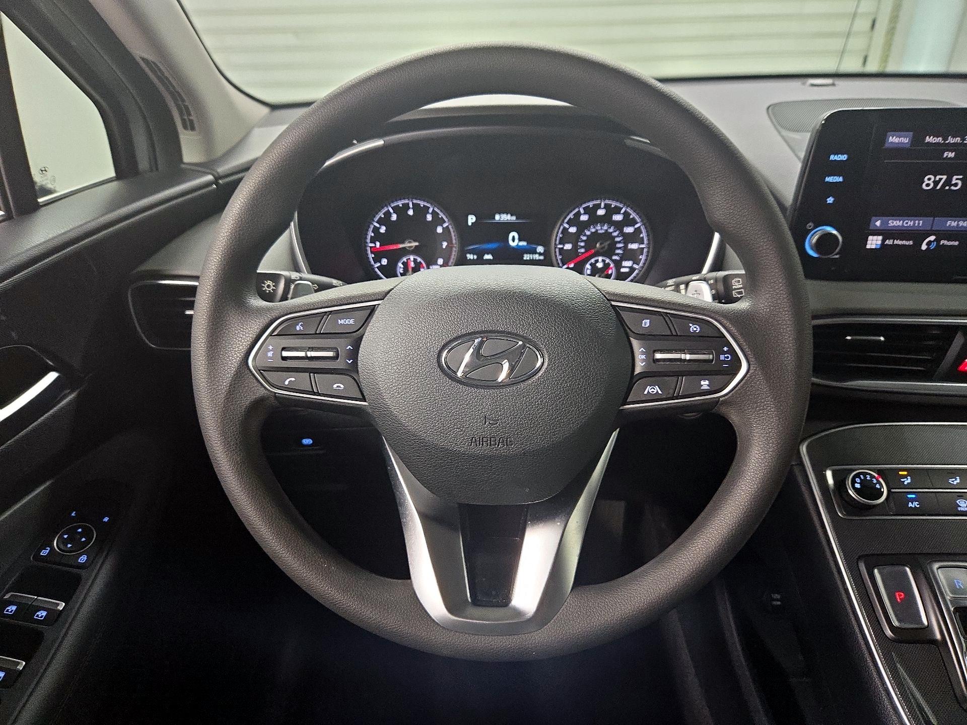 Thumbnail: 2022 Hyundai Santa Fe - 10
