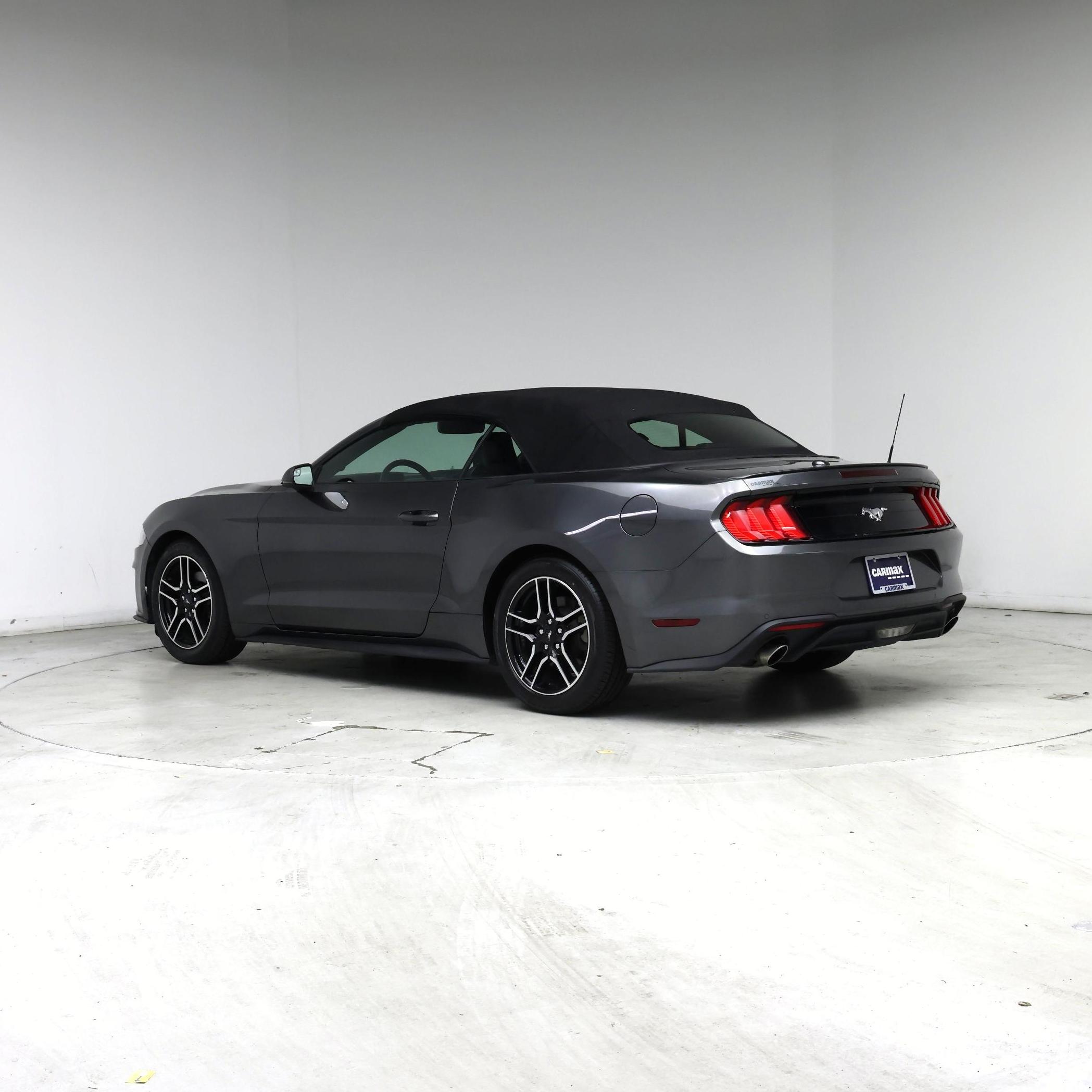 Thumbnail: 2018 Ford Mustang - 2