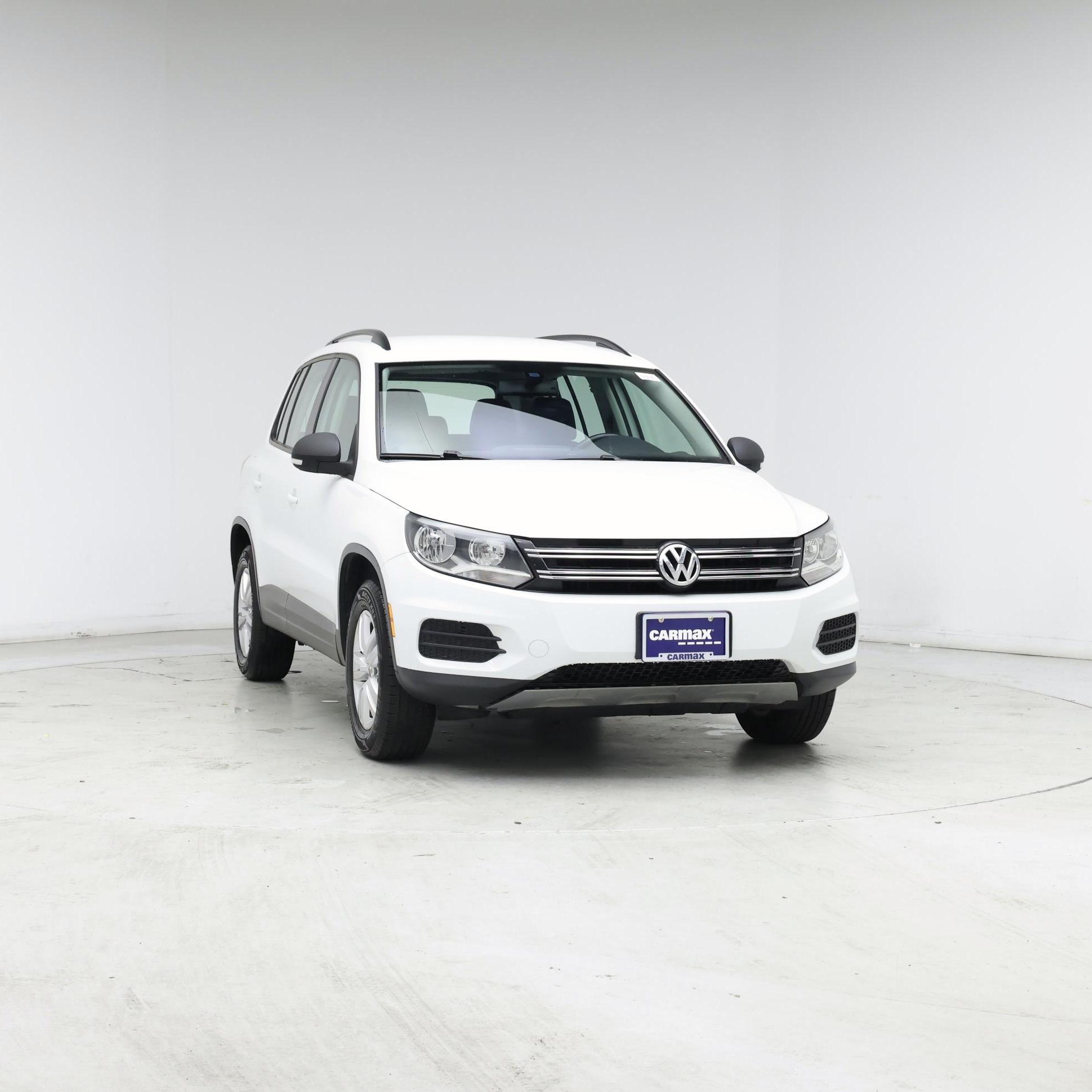 Thumbnail: 2017 Volkswagen Tiguan - 5