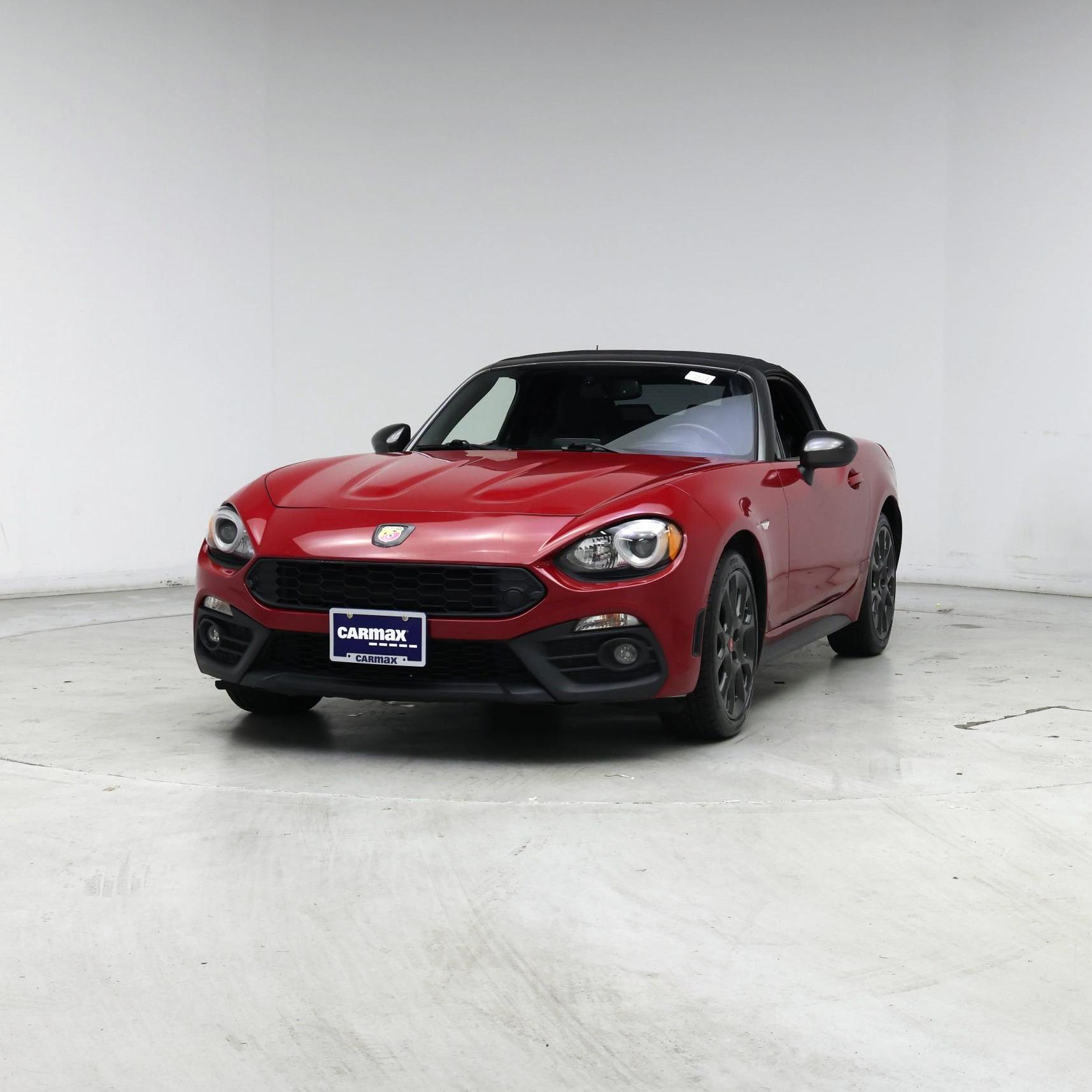 Thumbnail: 2017 Fiat 124 Spider - 4