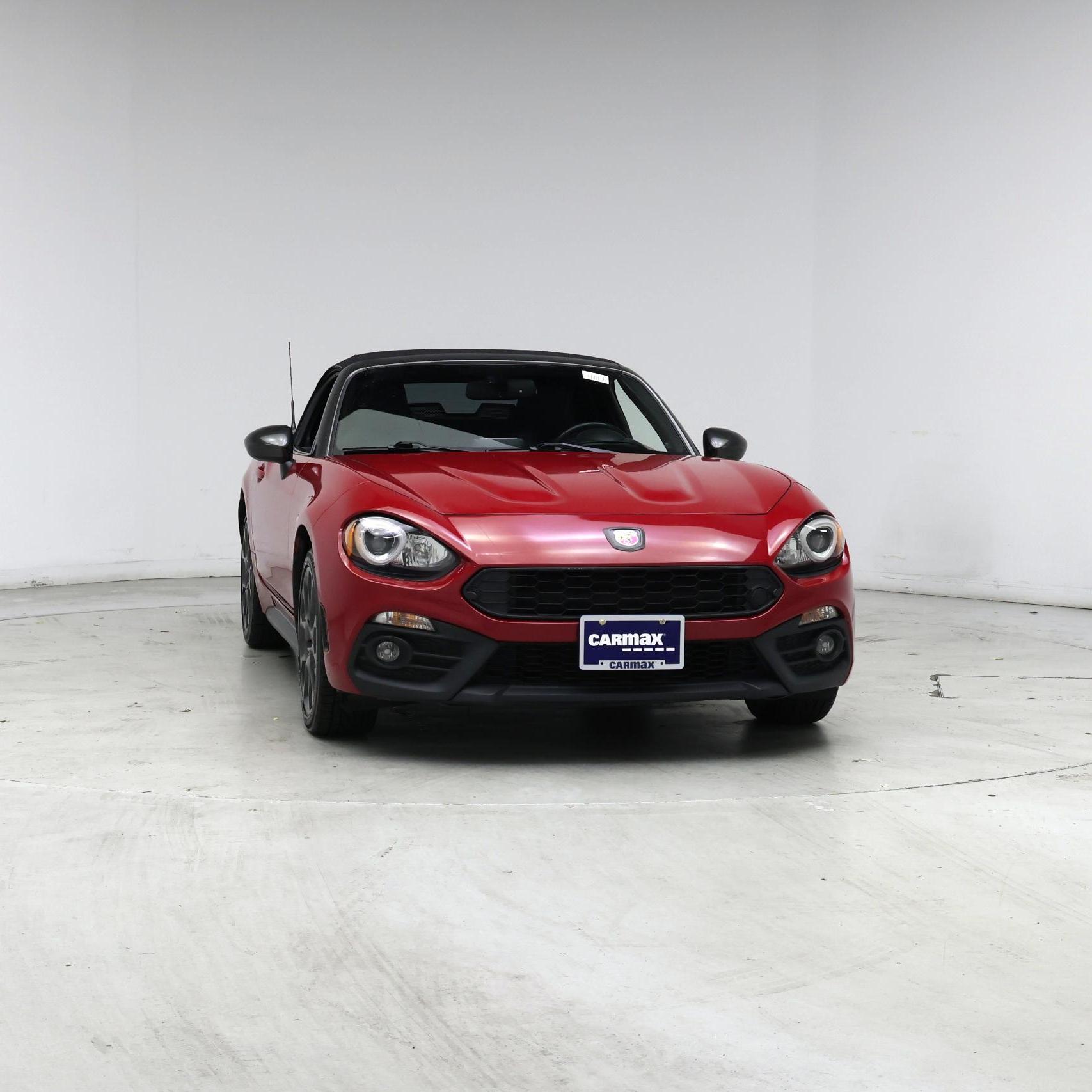 Thumbnail: 2017 Fiat 124 Spider - 5