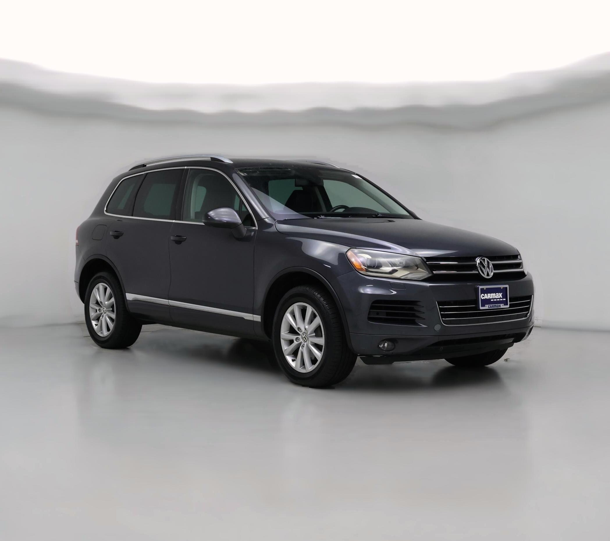 Thumbnail: 2014 Volkswagen Touareg - 1