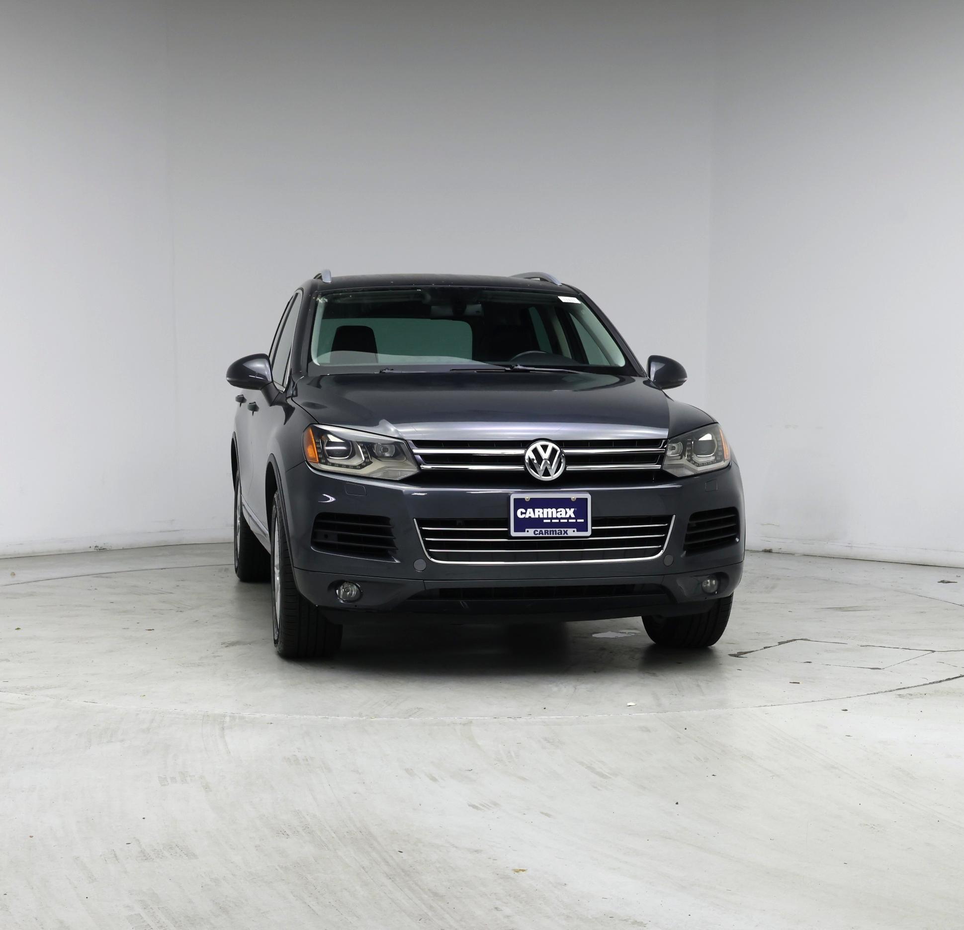 Thumbnail: 2014 Volkswagen Touareg - 5