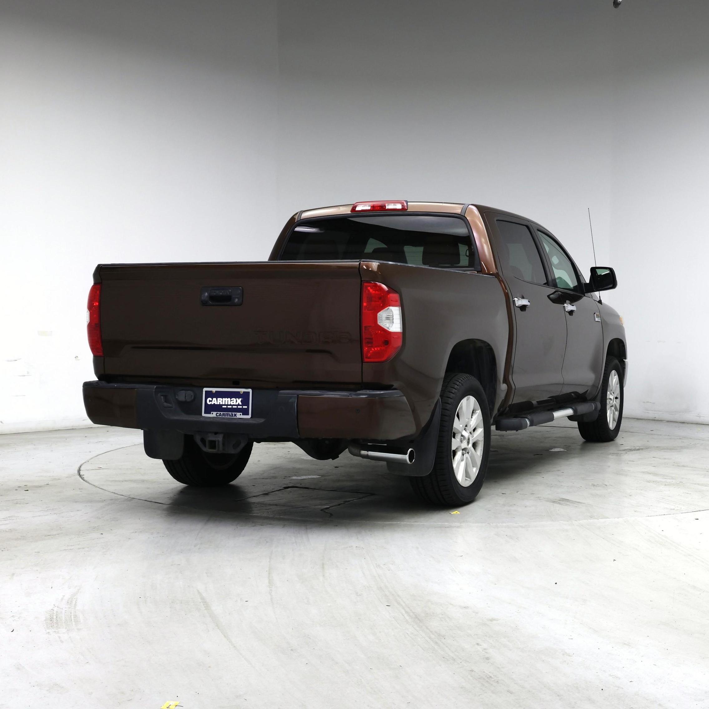 Thumbnail: 2017 Toyota Tundra - 8