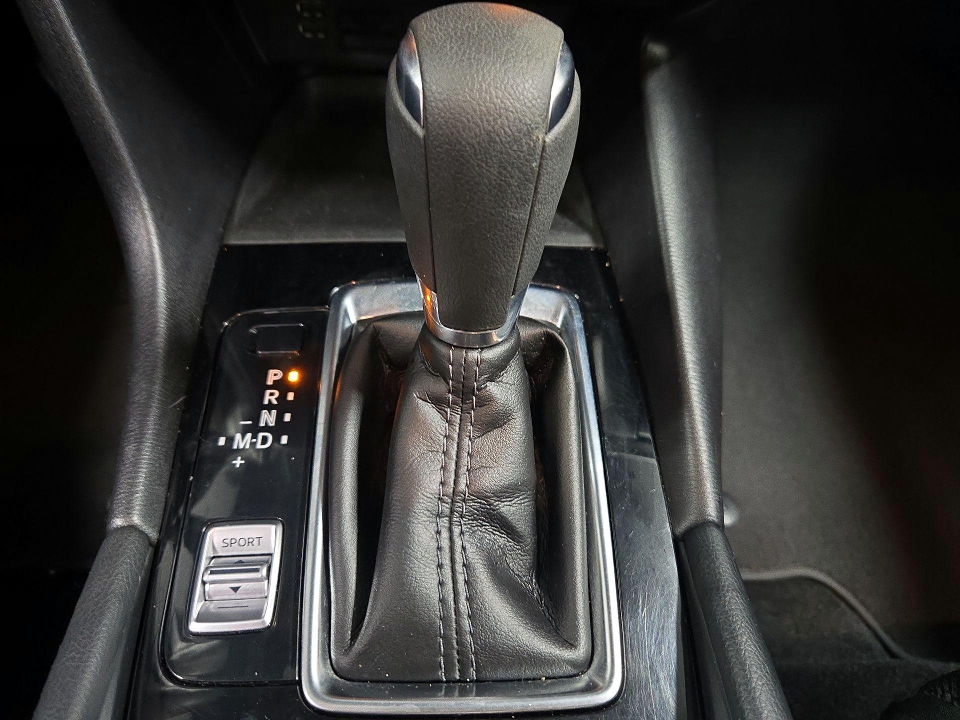 Thumbnail: 2018 Mazda Mazda3 - 17