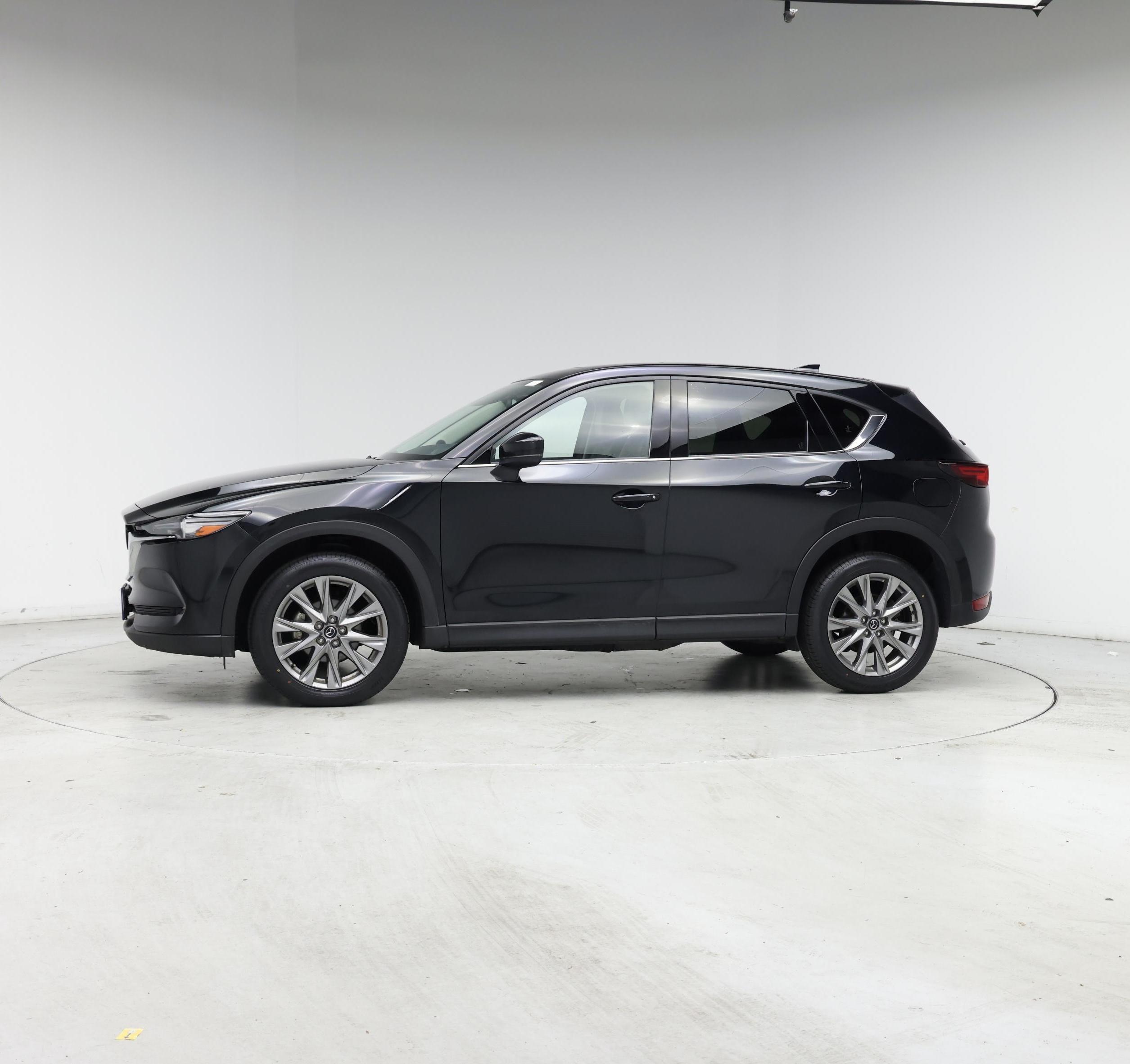 Thumbnail: 2021 Mazda CX-5 - 3