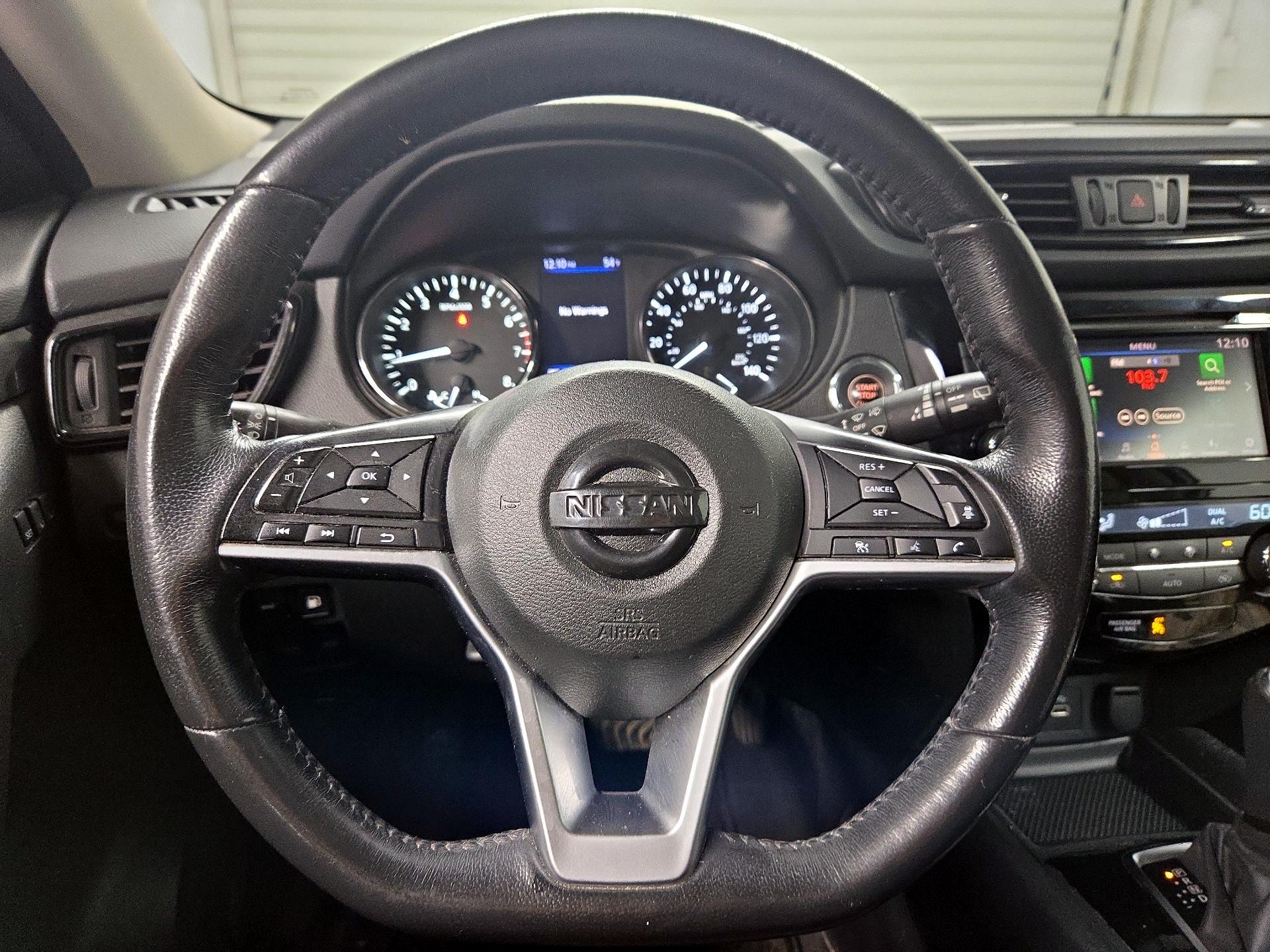 Thumbnail: 2018 Nissan Rogue - 10