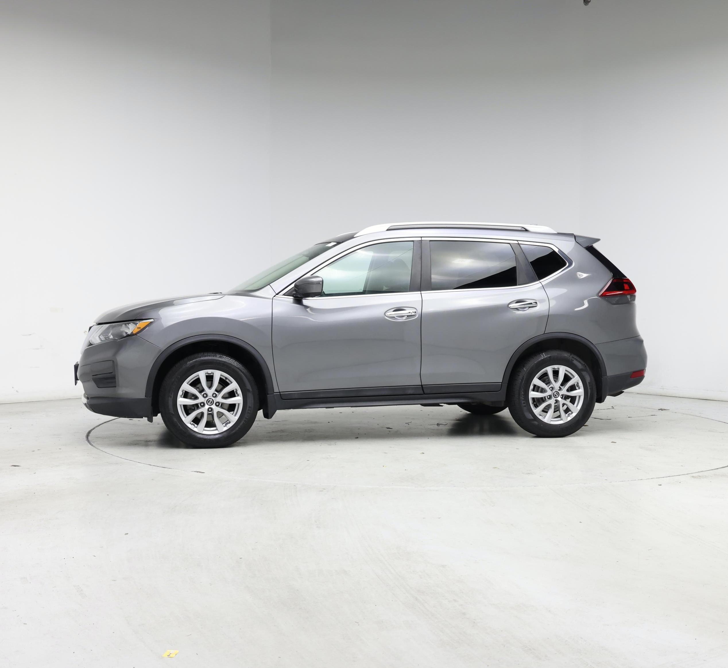 Thumbnail: 2018 Nissan Rogue - 3