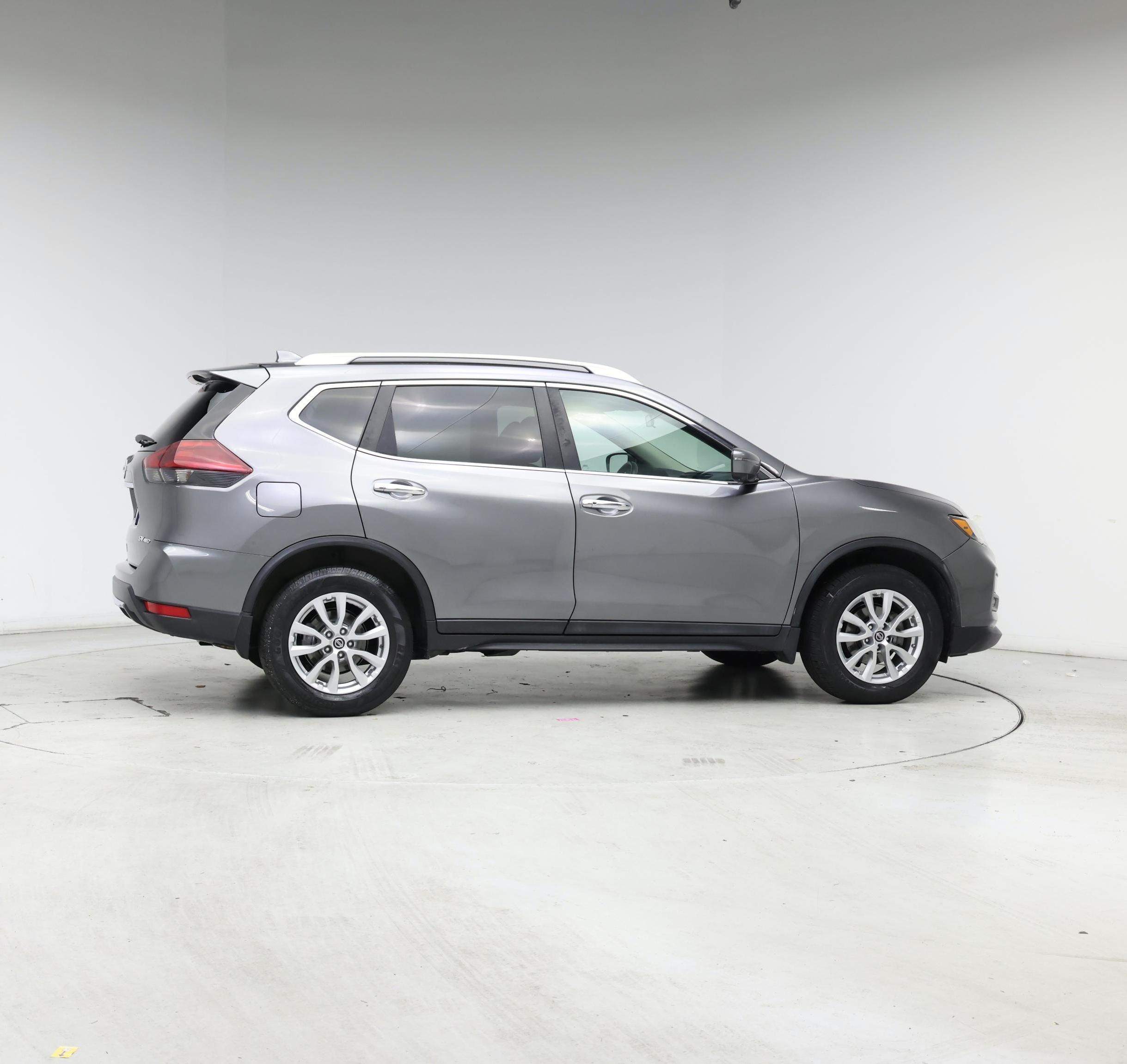 Thumbnail: 2018 Nissan Rogue - 7