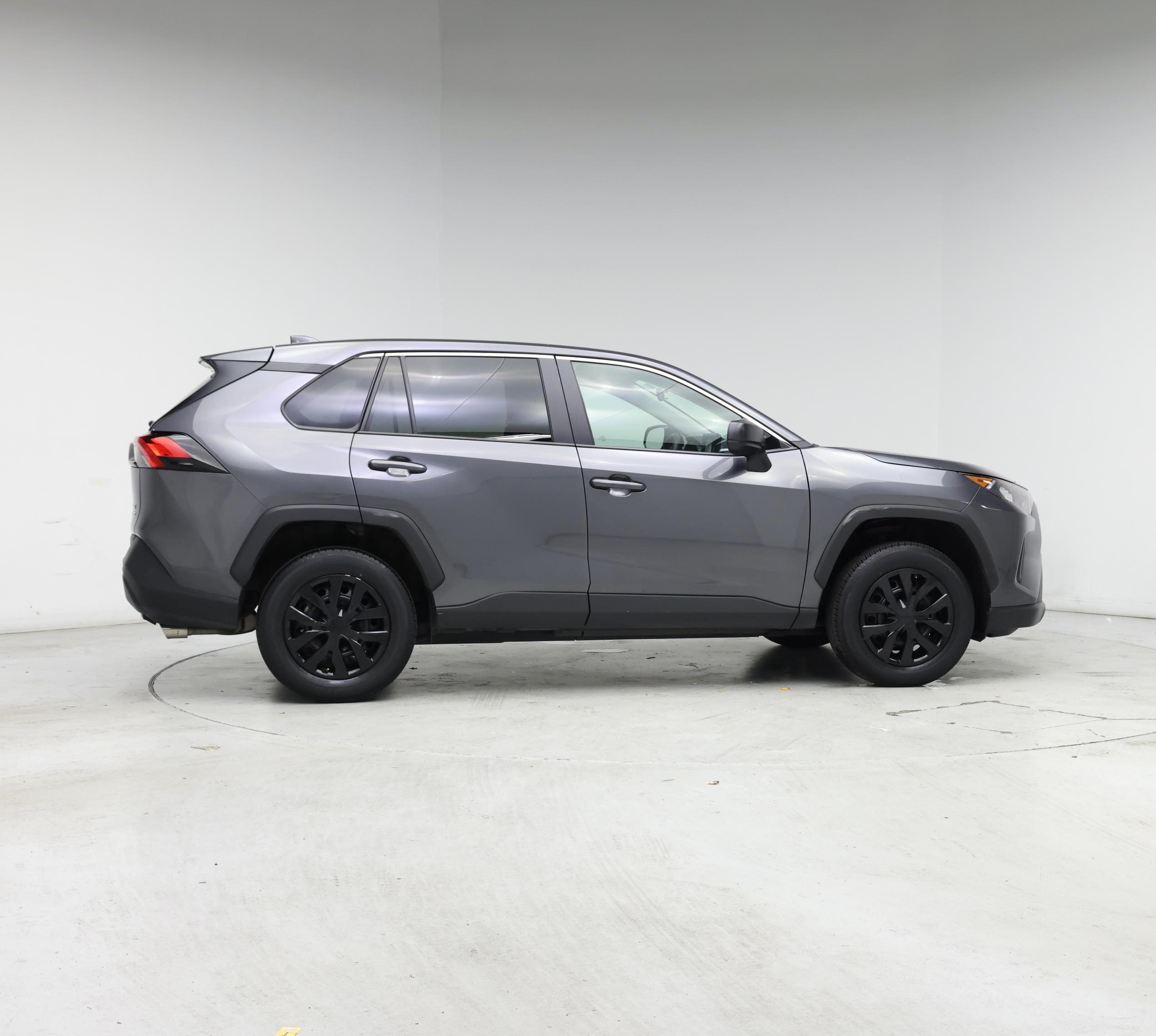 Thumbnail: 2022 Toyota RAV4 - 7