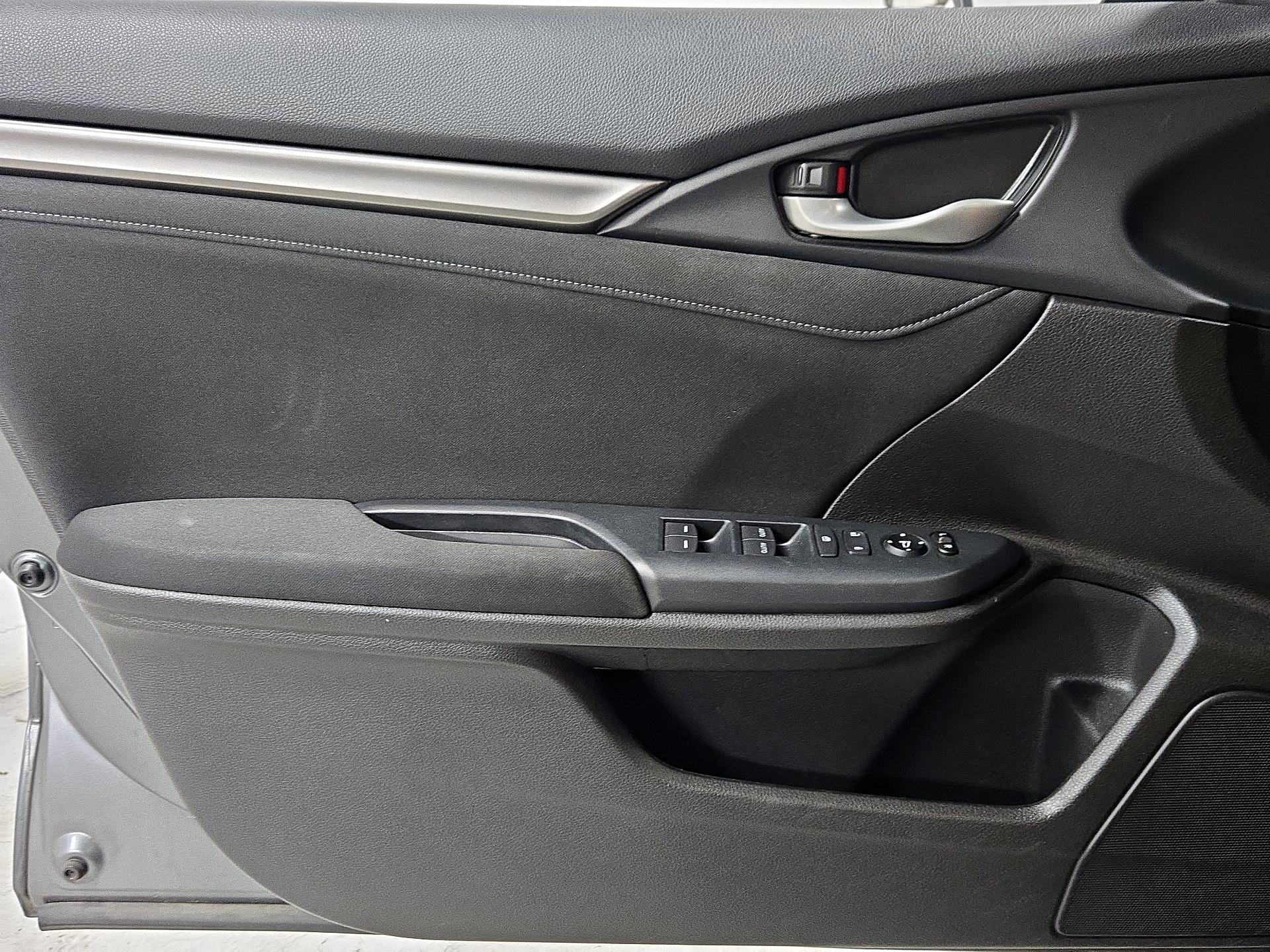 Thumbnail: 2020 Honda Civic - 12