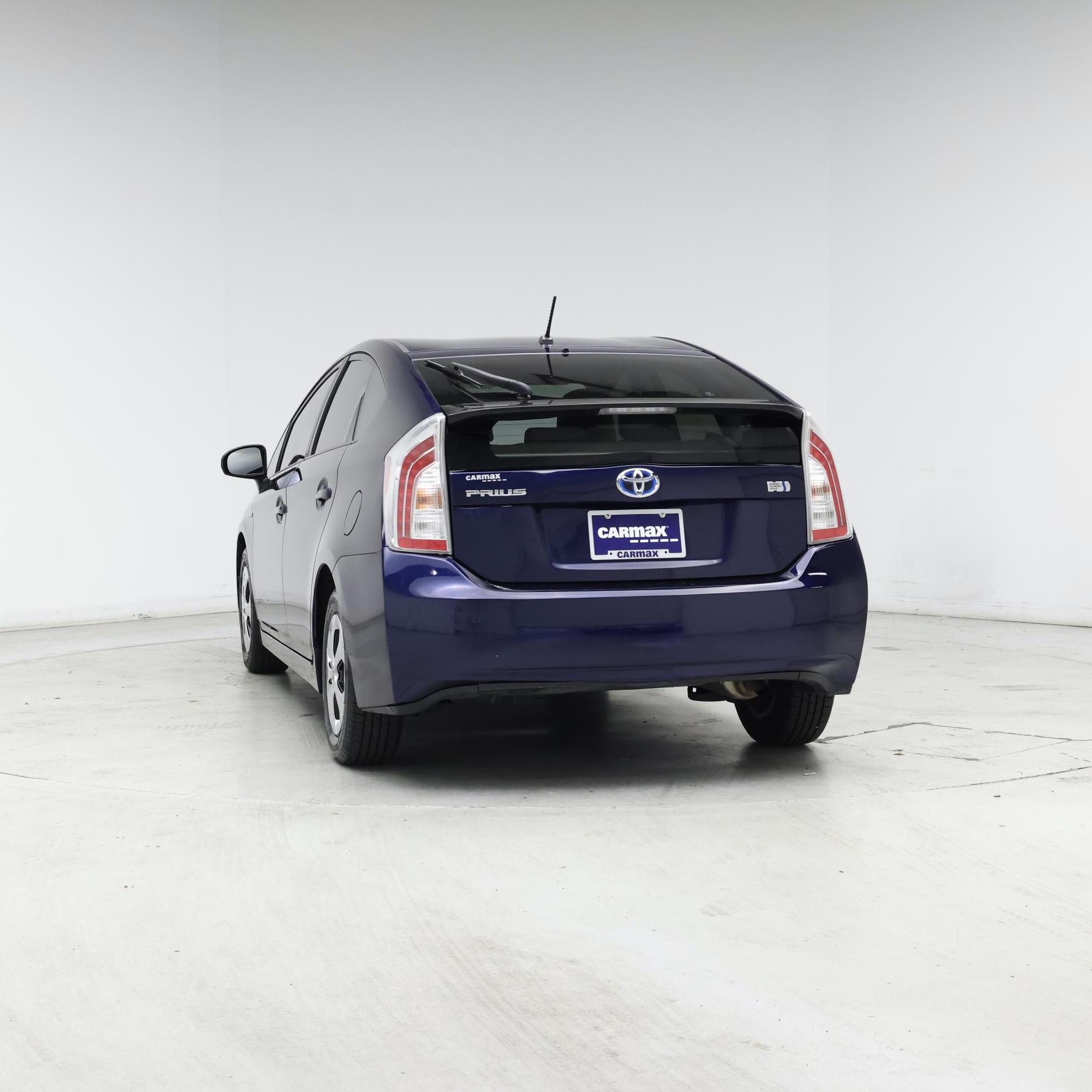 Thumbnail: 2014 Toyota Prius - 6