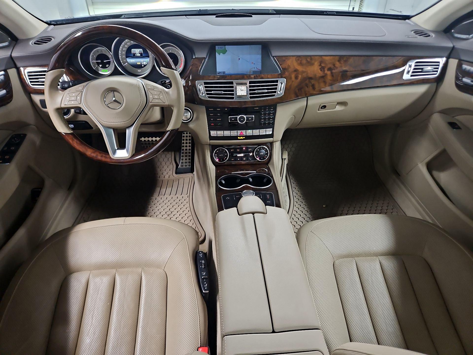 Thumbnail: 2014 Mercedes-Benz CLS - 9