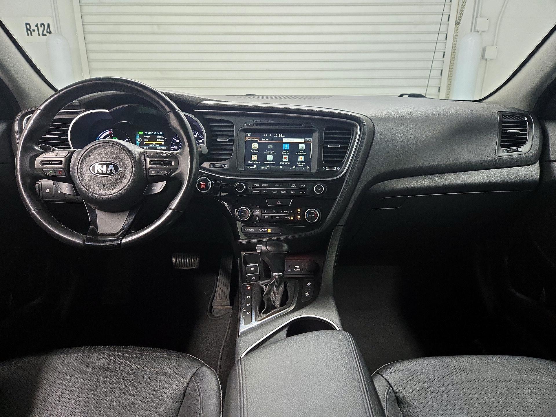 Thumbnail: 2015 Kia Optima - 9