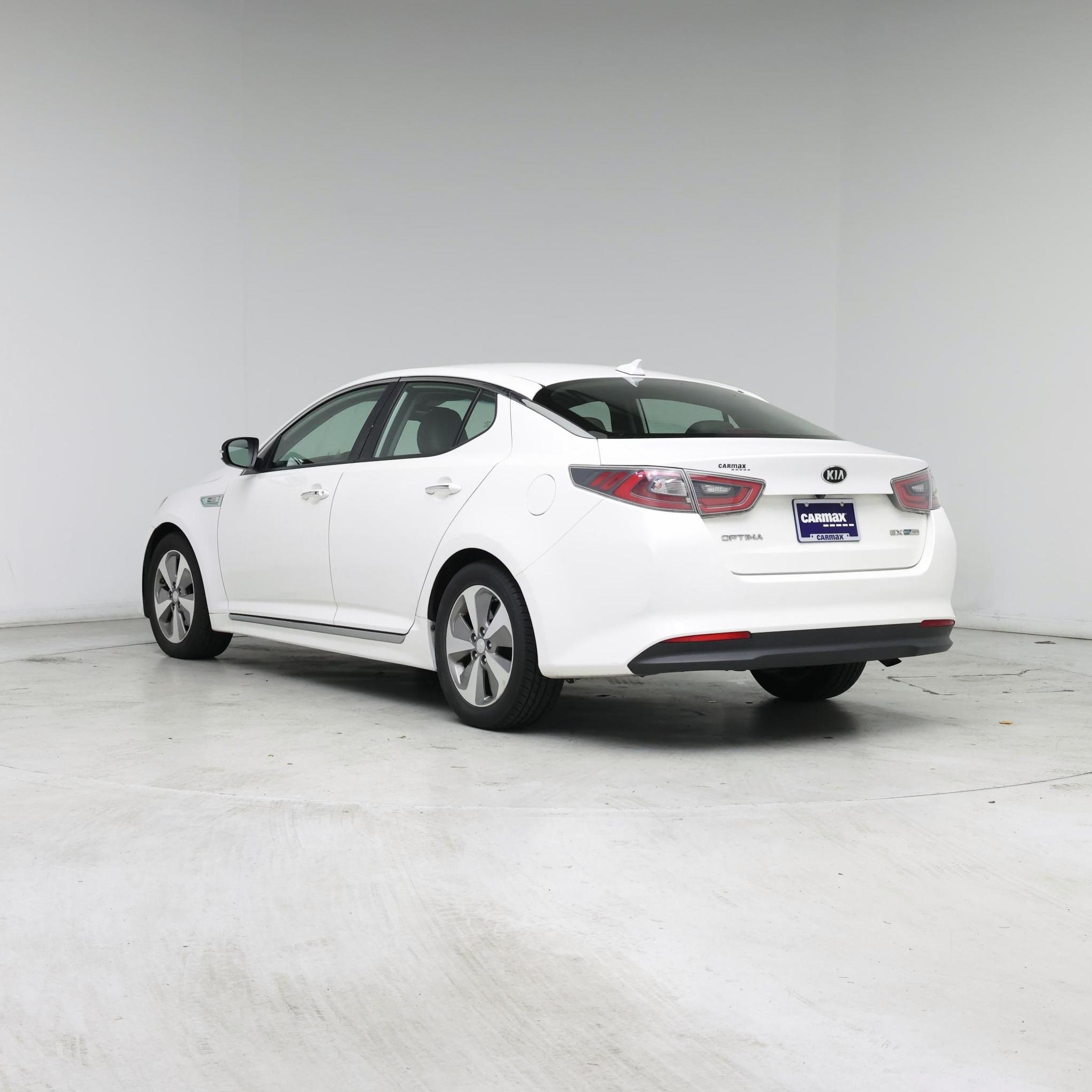 Thumbnail: 2015 Kia Optima - 2
