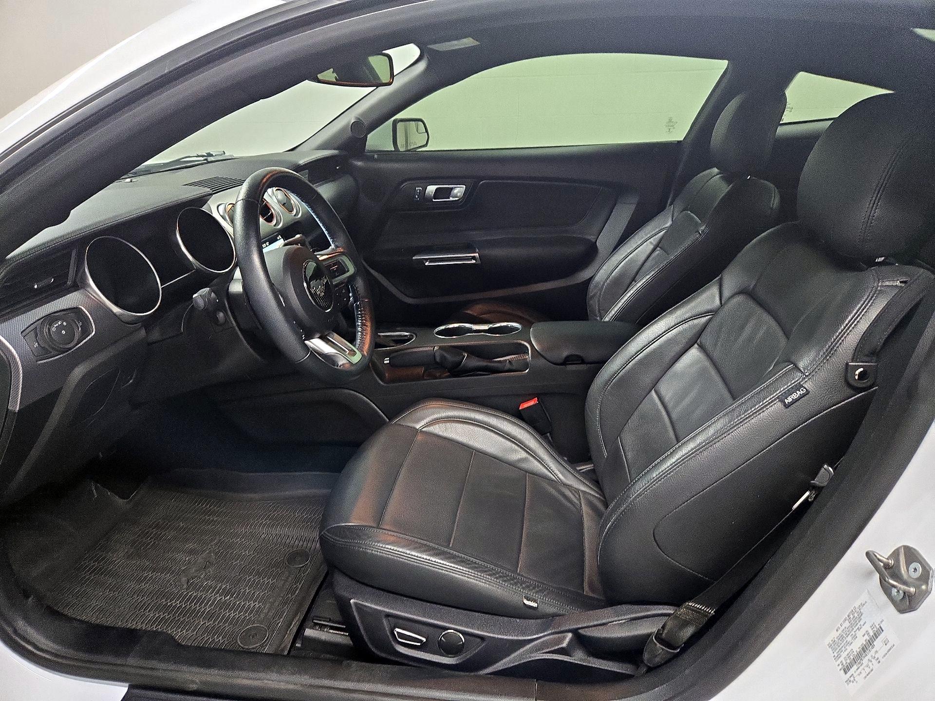 Thumbnail: 2019 Ford Mustang - 11
