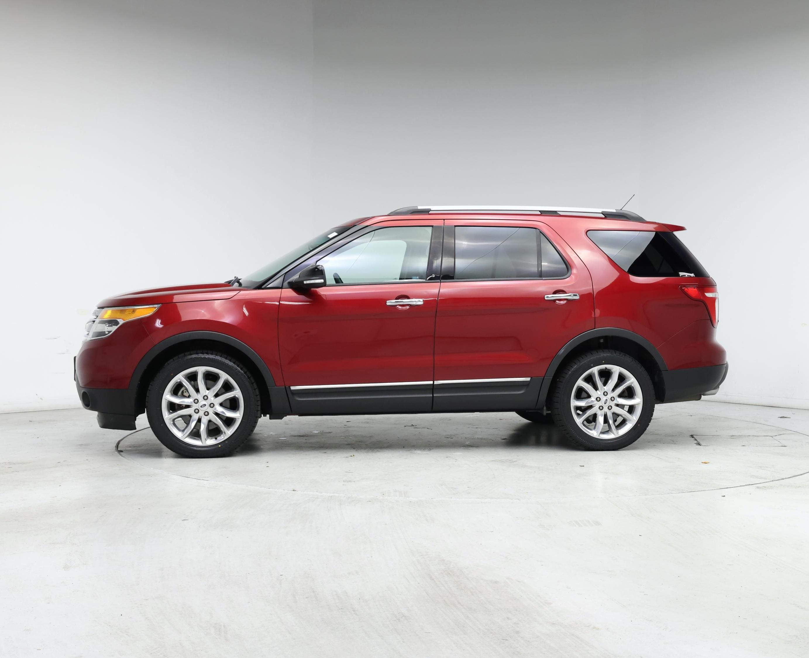 Thumbnail: 2014 Ford Explorer - 3